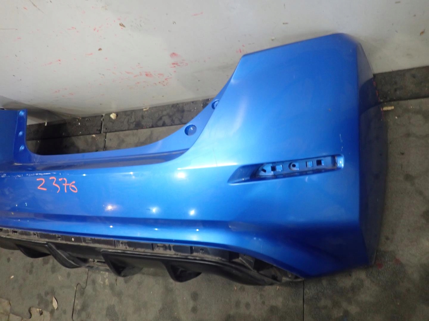 bumper rear part rear NISSAN LEAF II 2018