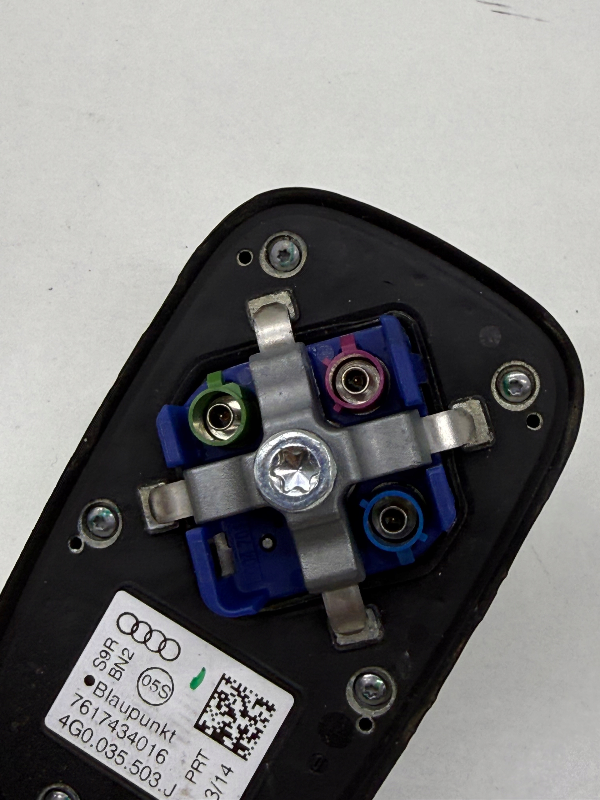 AUDI A6 S7 A7 S6 C7 Module Antenne Toit Toit rekin GPS Couleur: LS9R