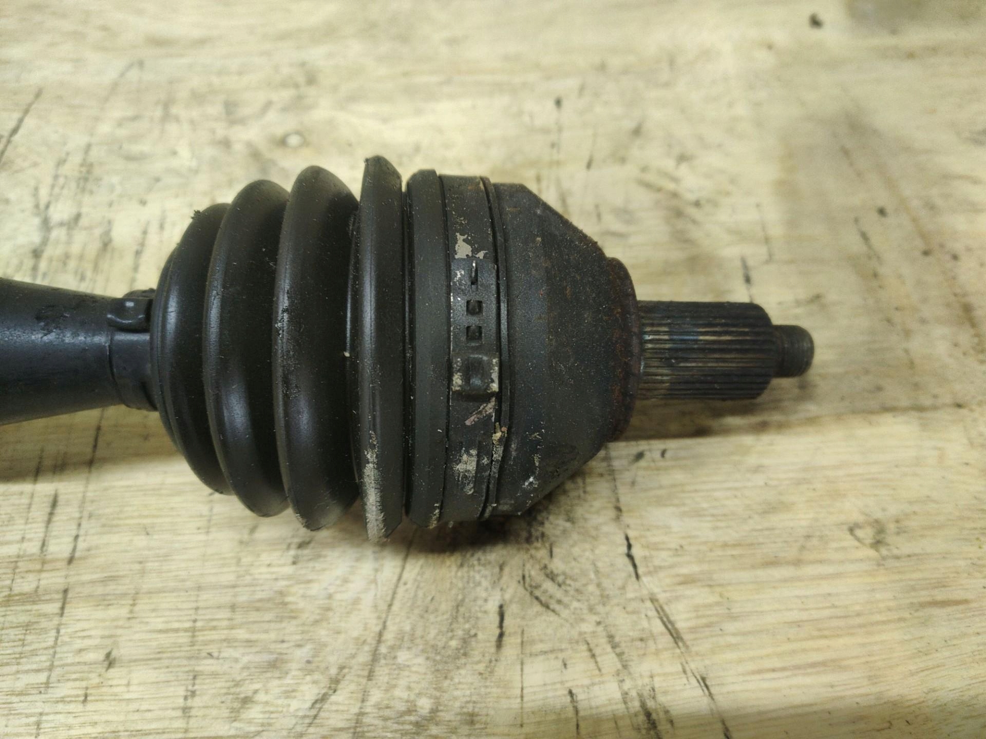 semi-axis front right side Volkswagen CrossPolo 5 2014