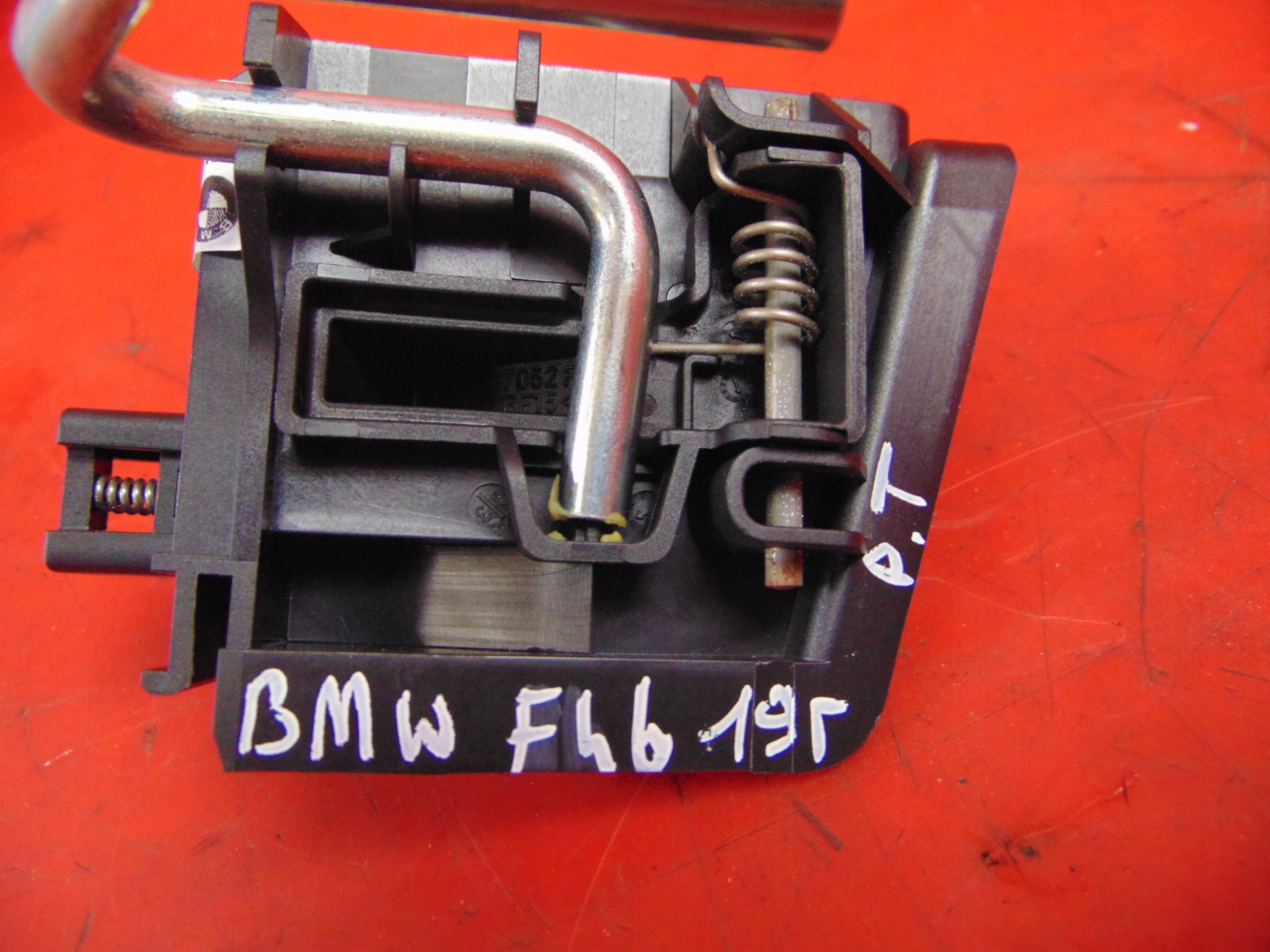 BMW 2 F46 Gran Tourer lock ROLETY boot KPL