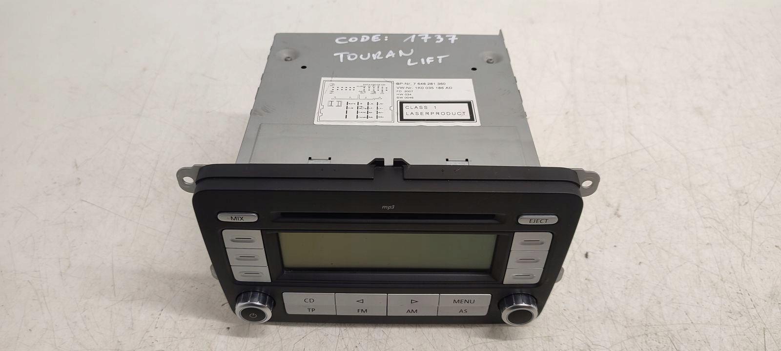 Radio kod VW Touran e LIFT 1,4 TSI