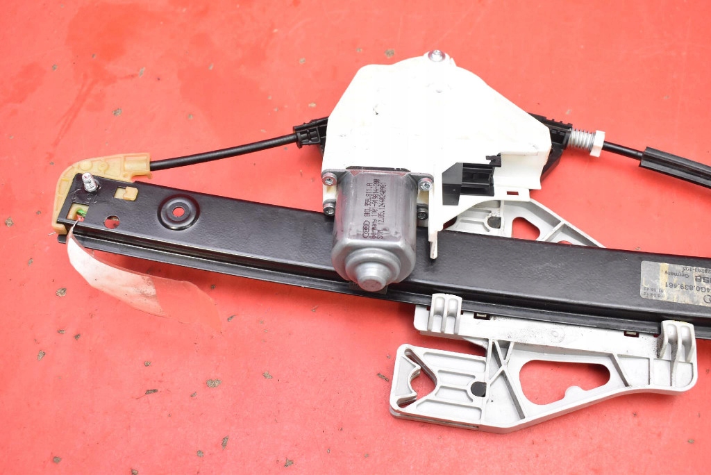 window regulator left rear part 4G0839461 AUDI A6 C7 KOMBI 10-14