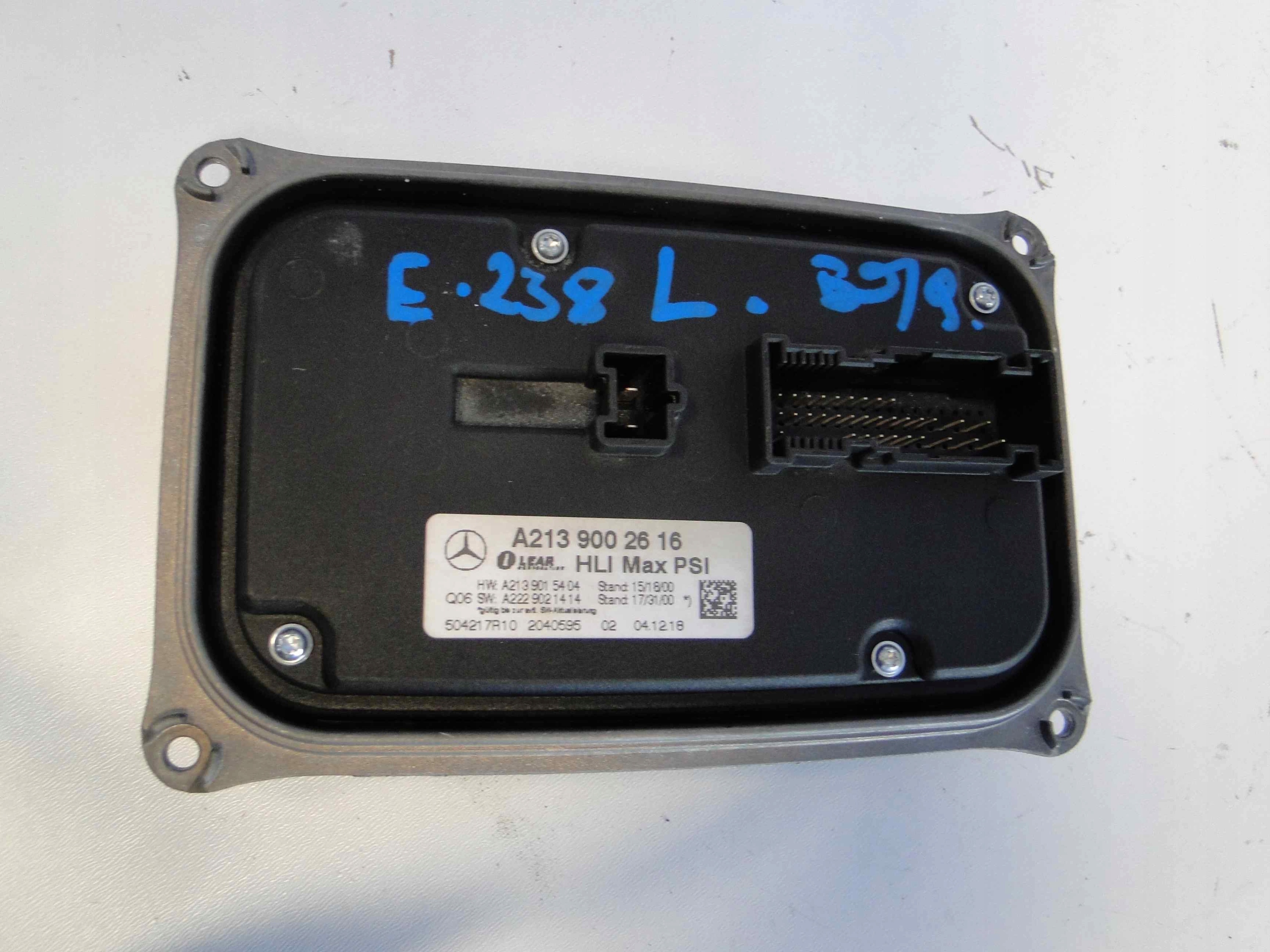 MERCEDES E 238 C/A MODUŁ LAMPY LED MULTIBEAM Typ samochodu 4x4/SUV Samochody osobowe