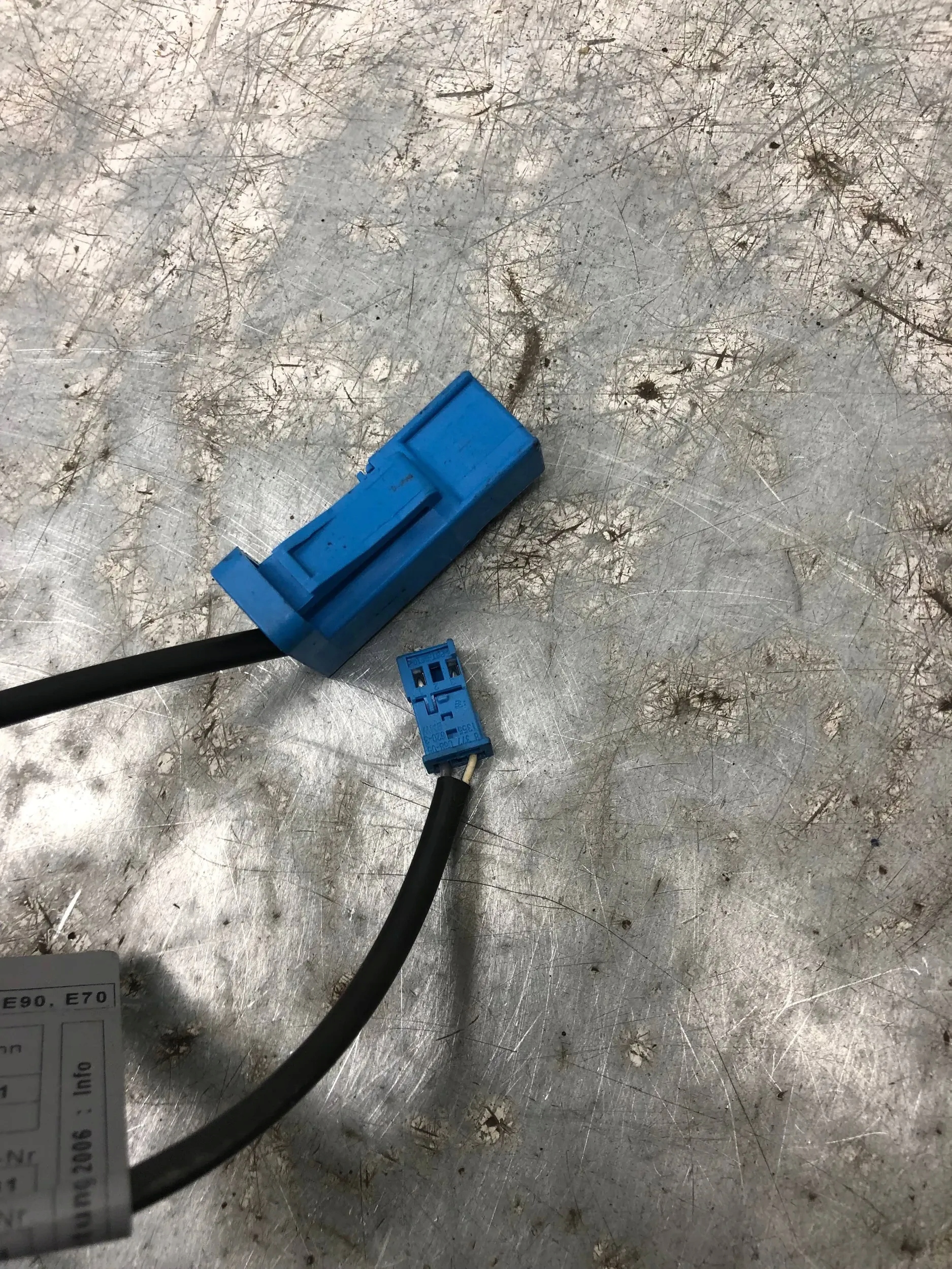Batteriemanagement Sensor BMW E87 LCI 9215953