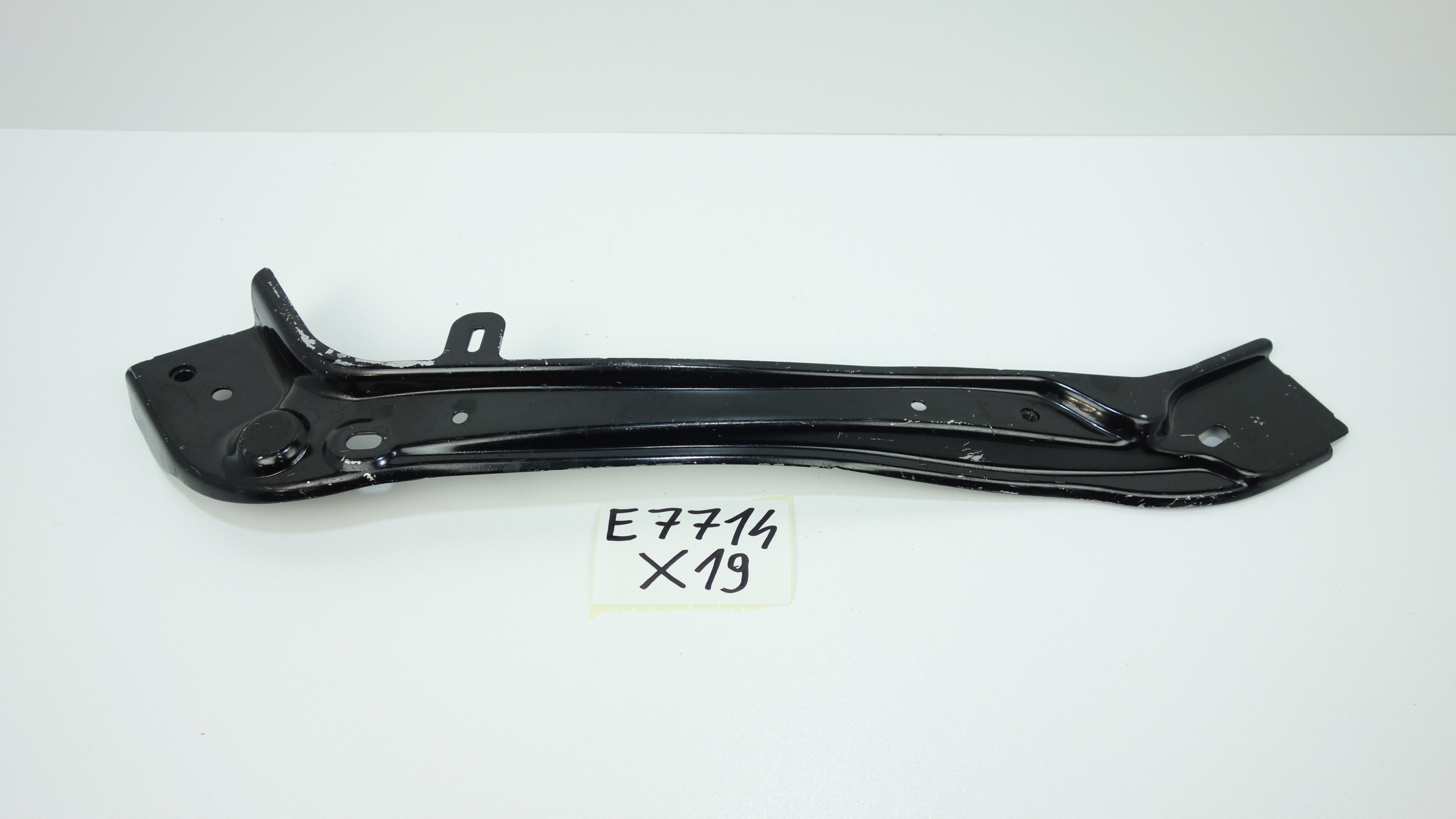 PEUGEOT 307 2007- pillar holder lights left front 7113.76