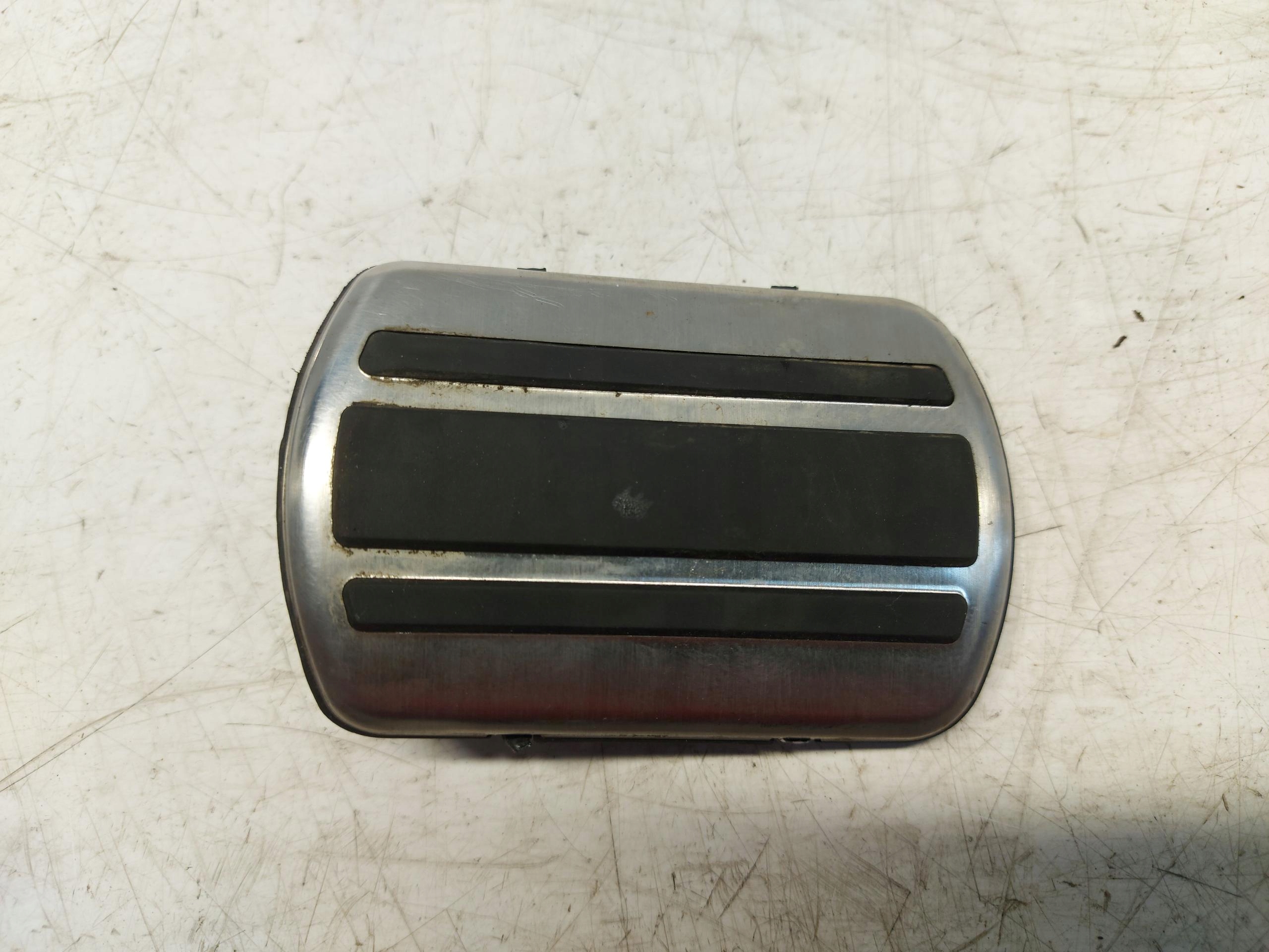 opel MOKKA b II накладки на Педали 9675831180