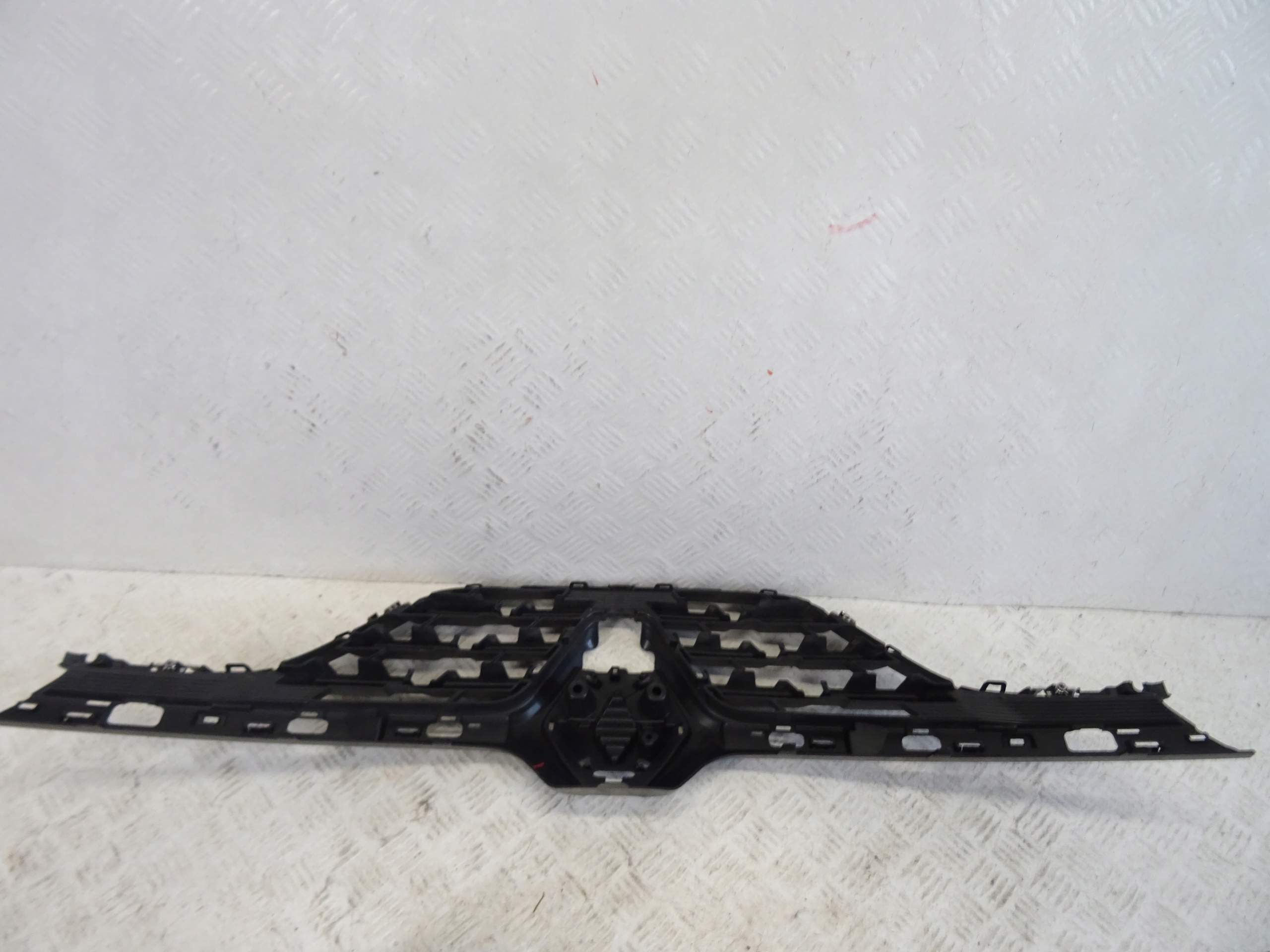 grill grille front front RENAULT CAPTUR II 623105565R