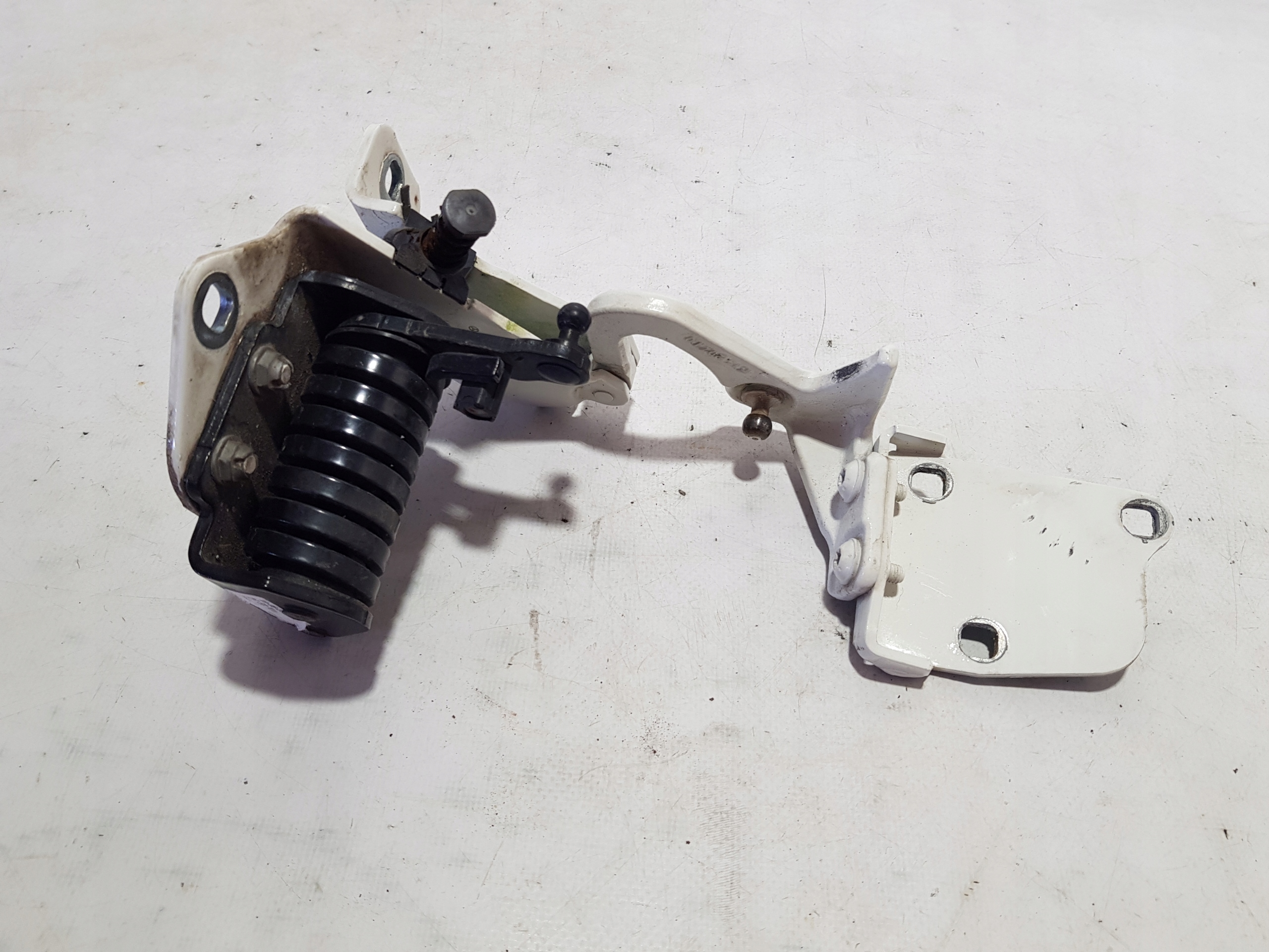 MERCEDES W207 C207 hinge right rear part bonnet boot roofs A2077500428