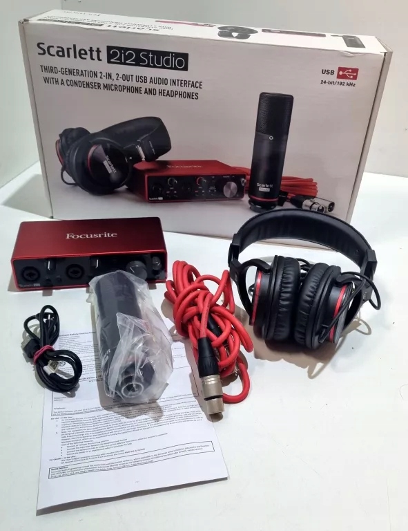 Focusrite Scarlett Studio セット Focusrite Scarlett Solo Studio 4th Gen