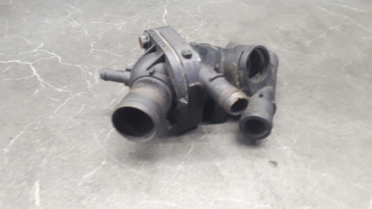 8200065390 Obudowa termostatu renault clio II 1.9 dci Typ samochodu Samochody osobowe
