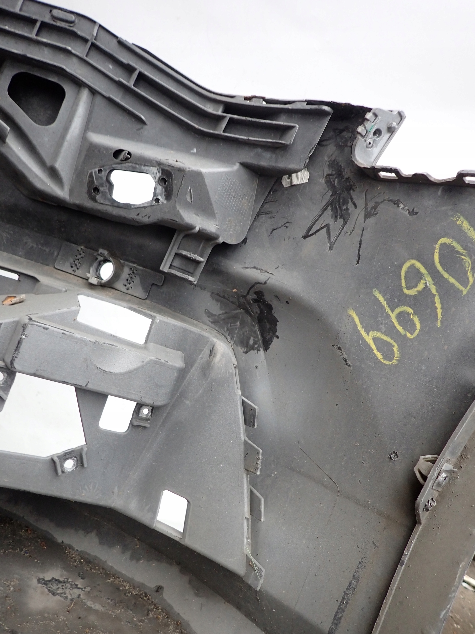 AUDI S6 C7 4G LIFT 14-18 bumper front front washer 4PDC