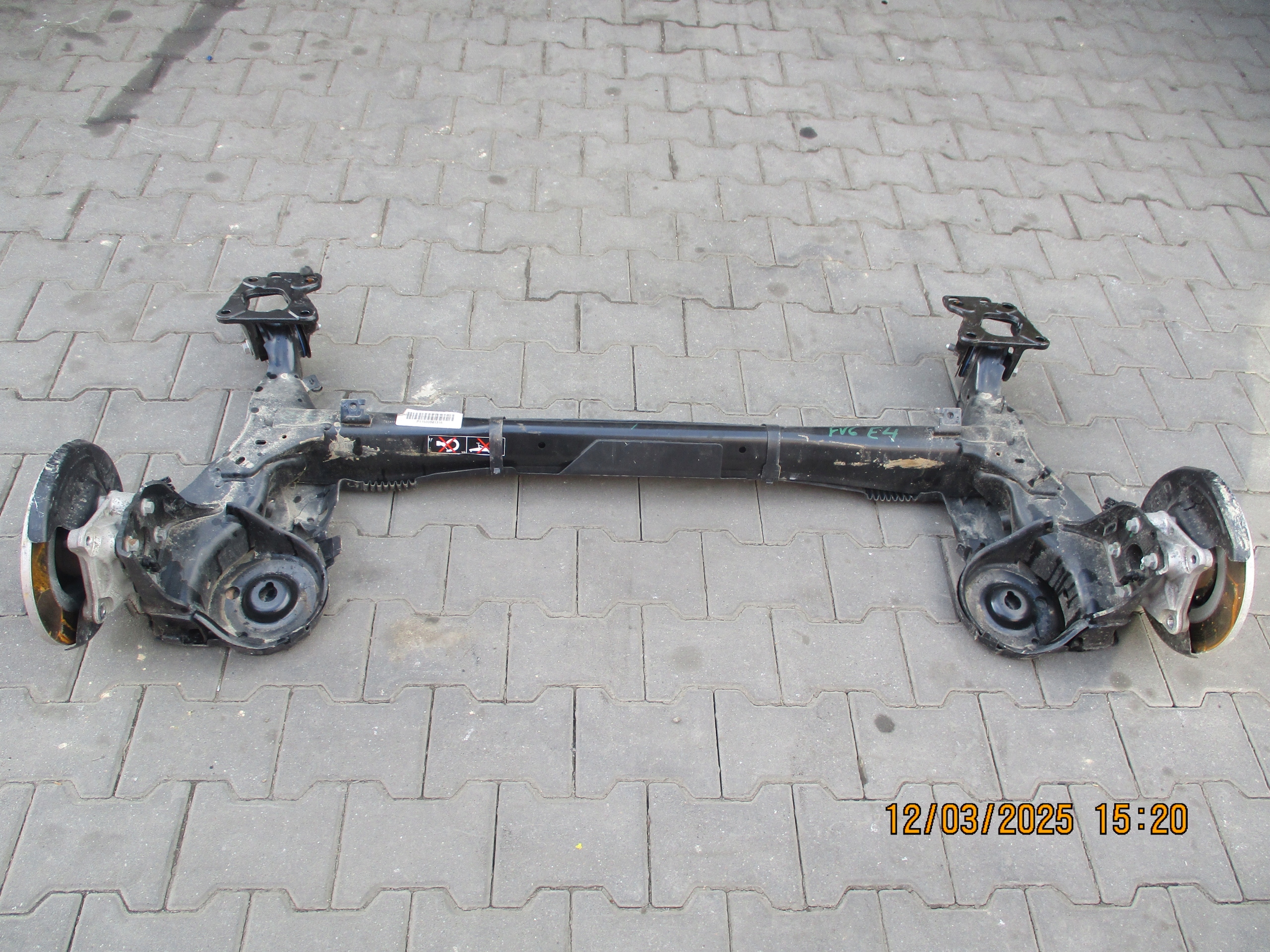 axis rear sususpension OPEL COMBO E 23R 1,5D