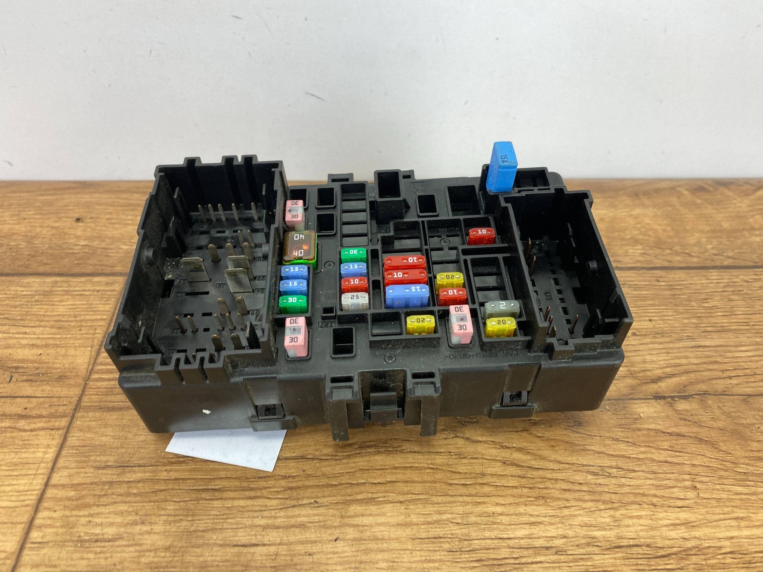 Module fusibles Complète Cadillac Escalade IV 2015+