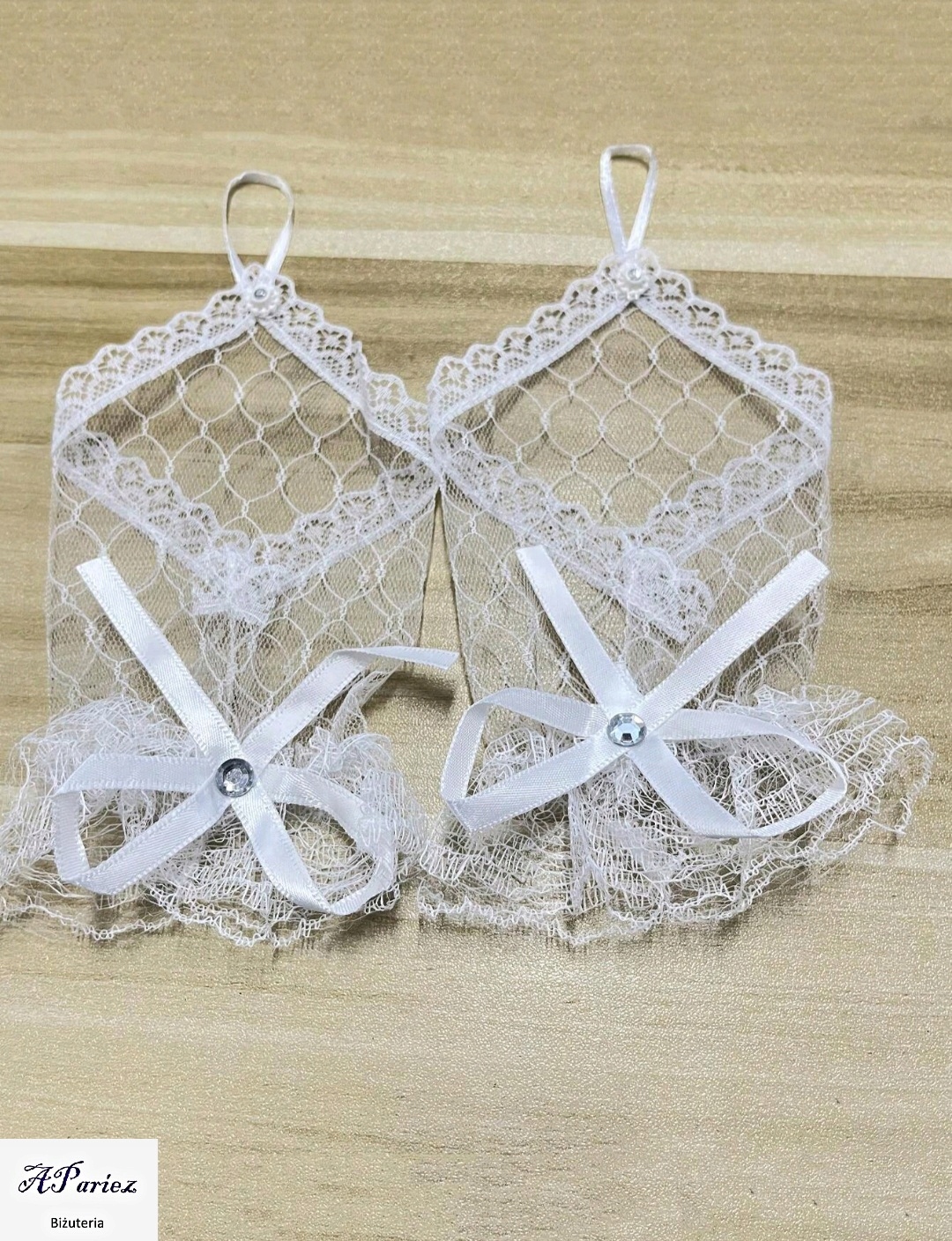 Do0032 Rękawiczki ślubne delikatne koronka z kokardką Marka bez marki