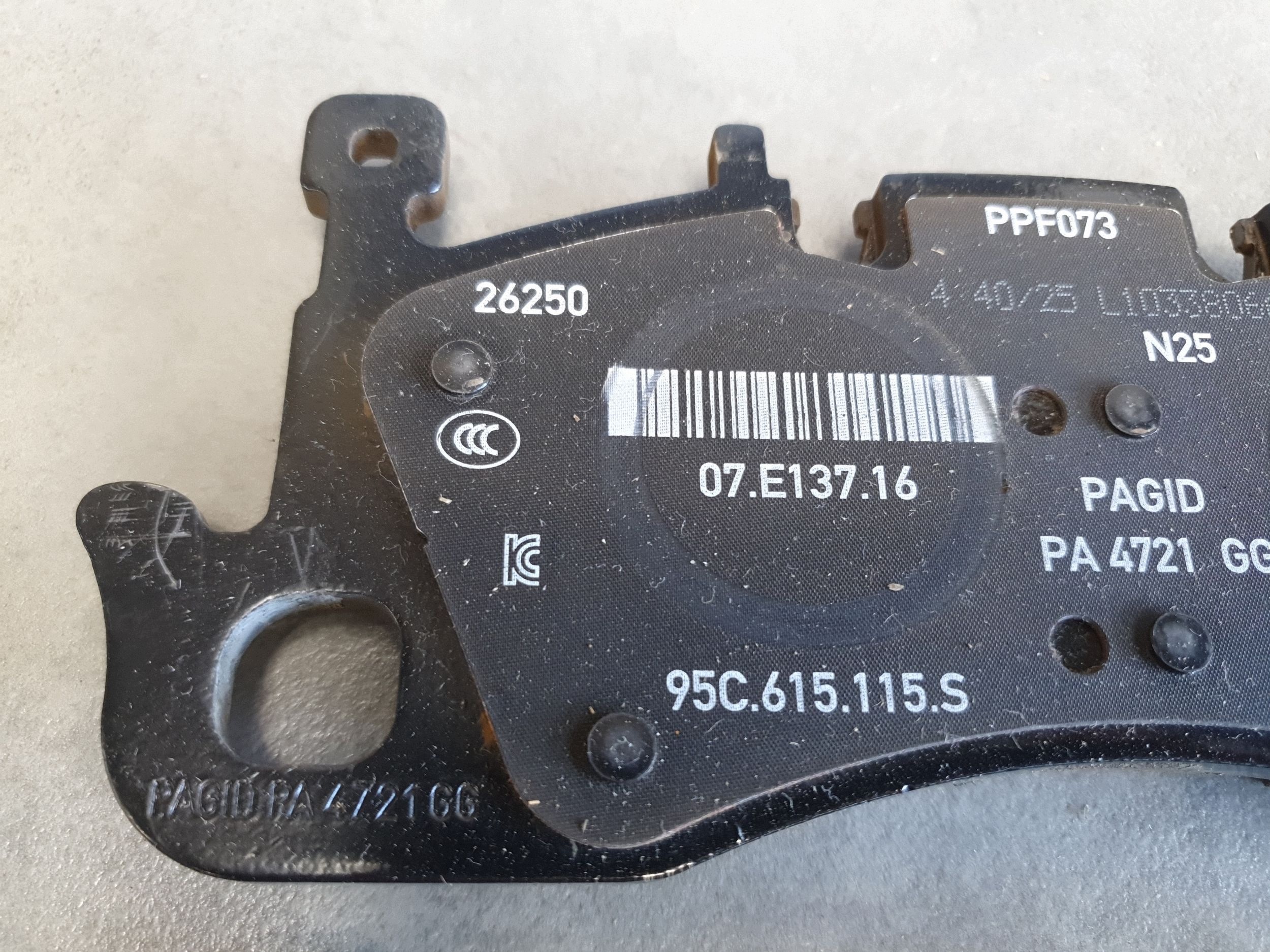 Audi Q6 e-tron disques frein disques de freins avant 95C615301A 95C615302A