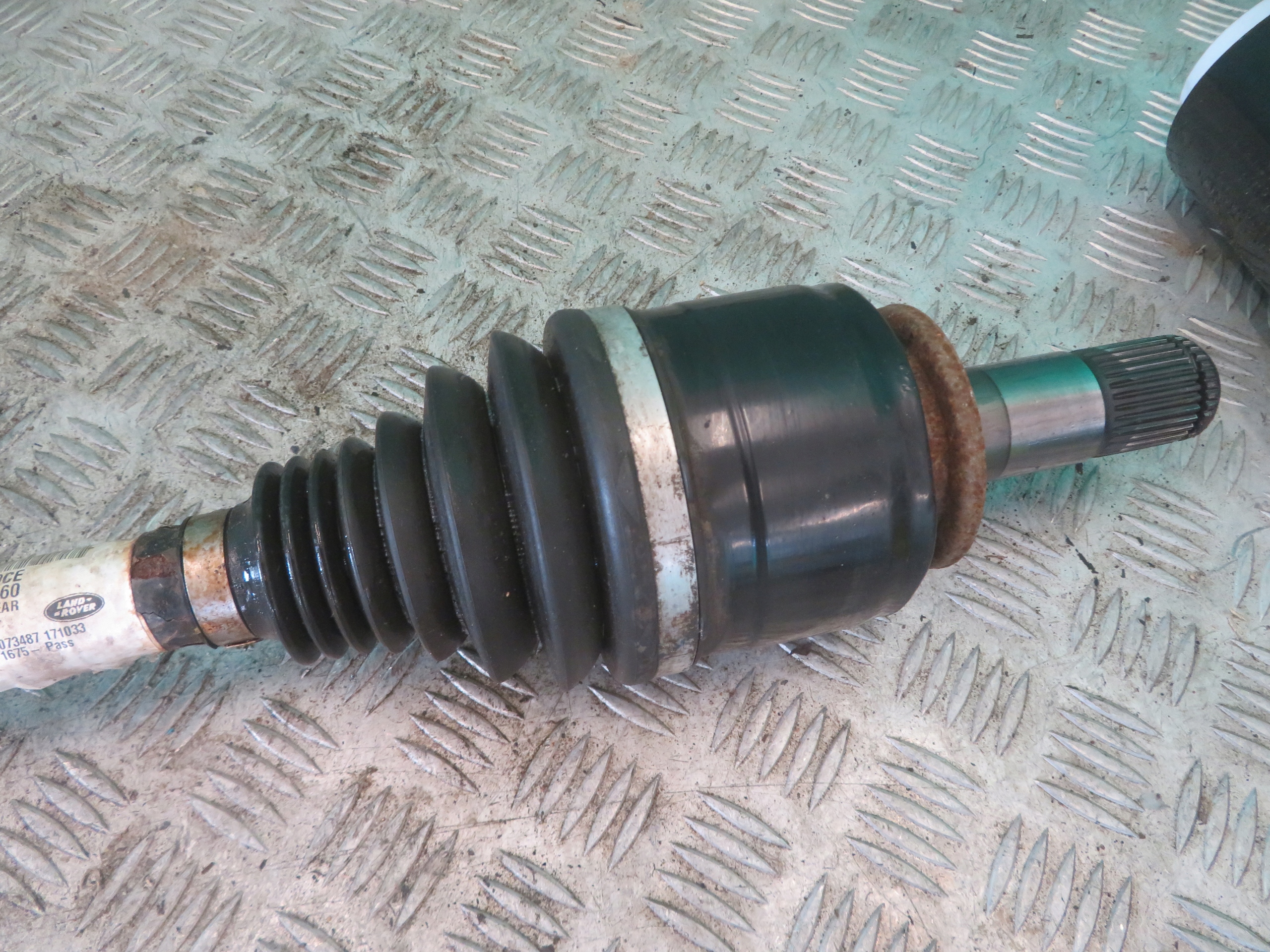 semi-axis left rear part RANGE ROVER VOGUE L405 3.0D 17R CPLA4K139CE