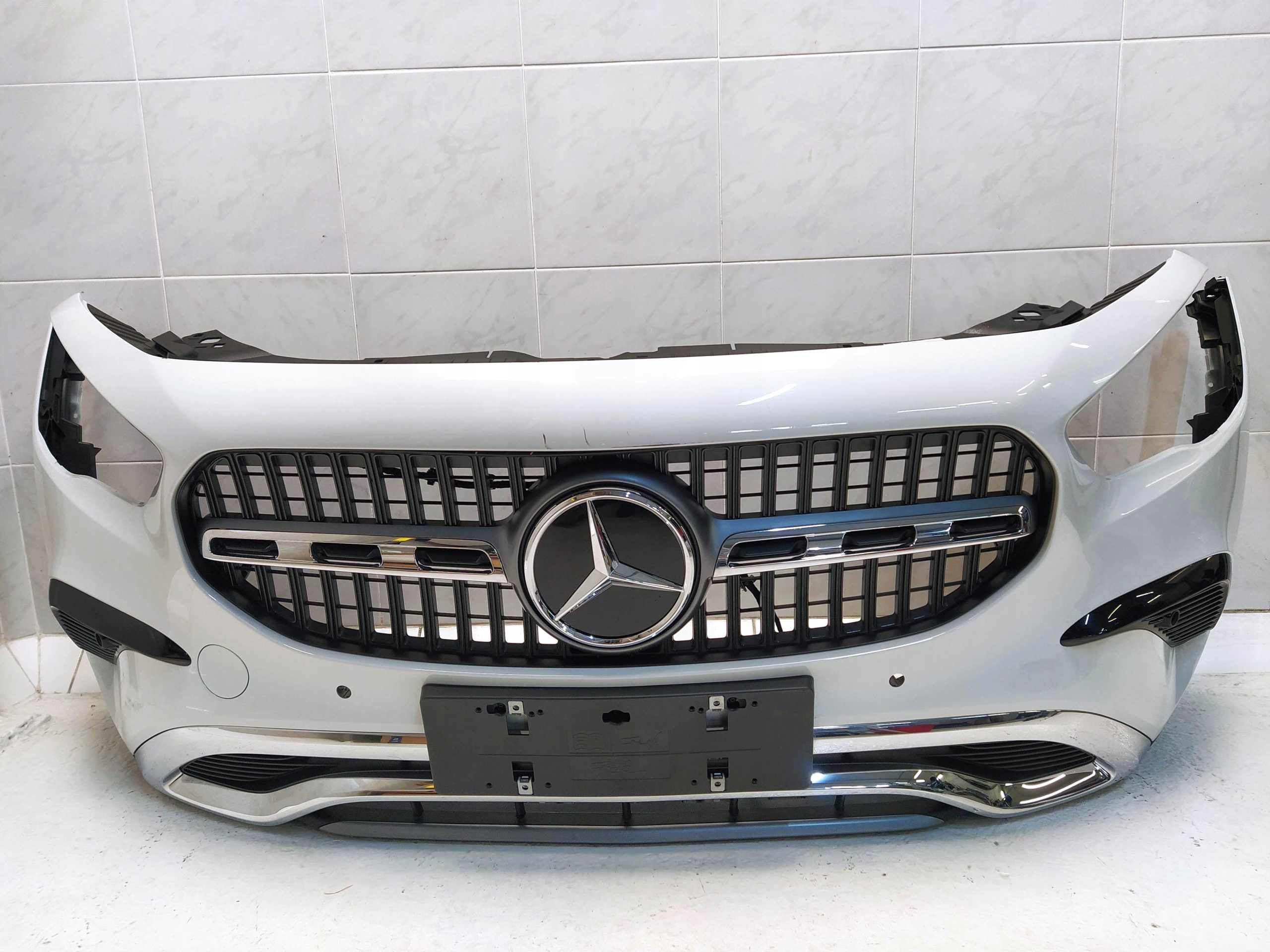 MERCEDES GLA H247 23- bumper front front 6XPDC