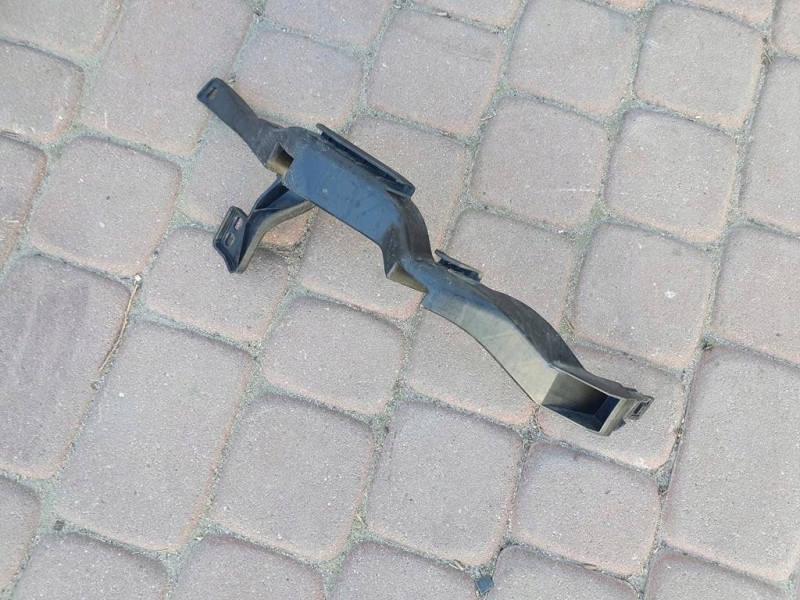 Прослизання ліве кріплення Opel Astra K V 13423699