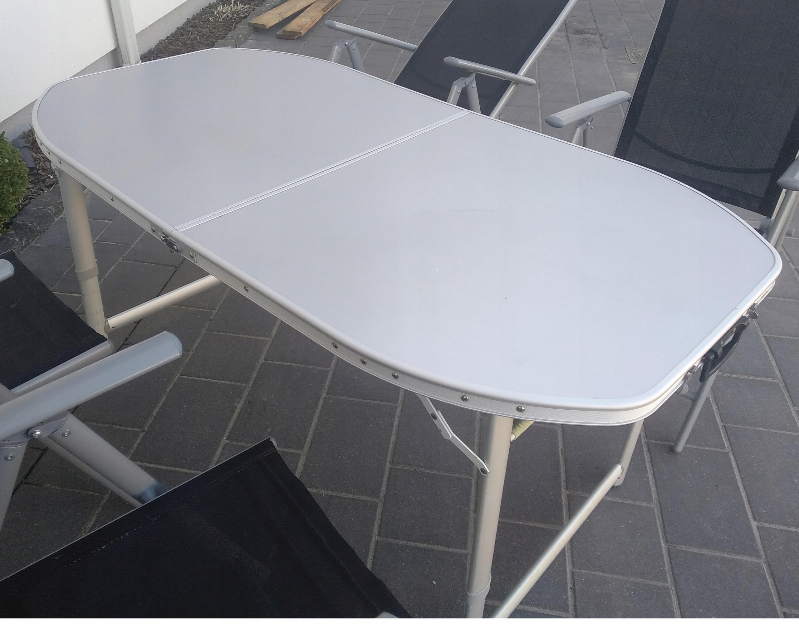 Skládací turistický stůl Crouzet Eurotrail