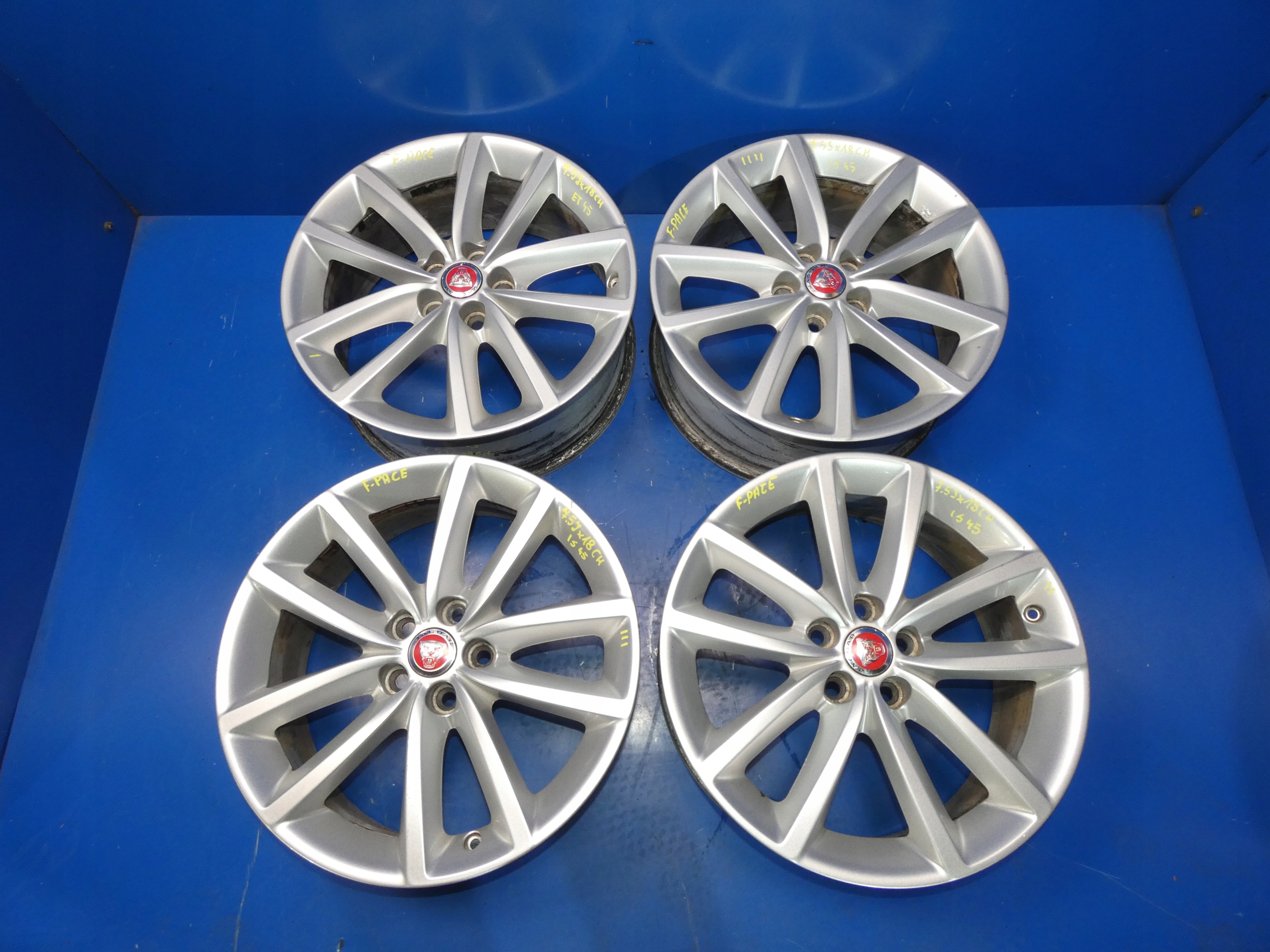 JAGUAR F-PACE discs aluminium 18 R18 KOMPLET 5X108