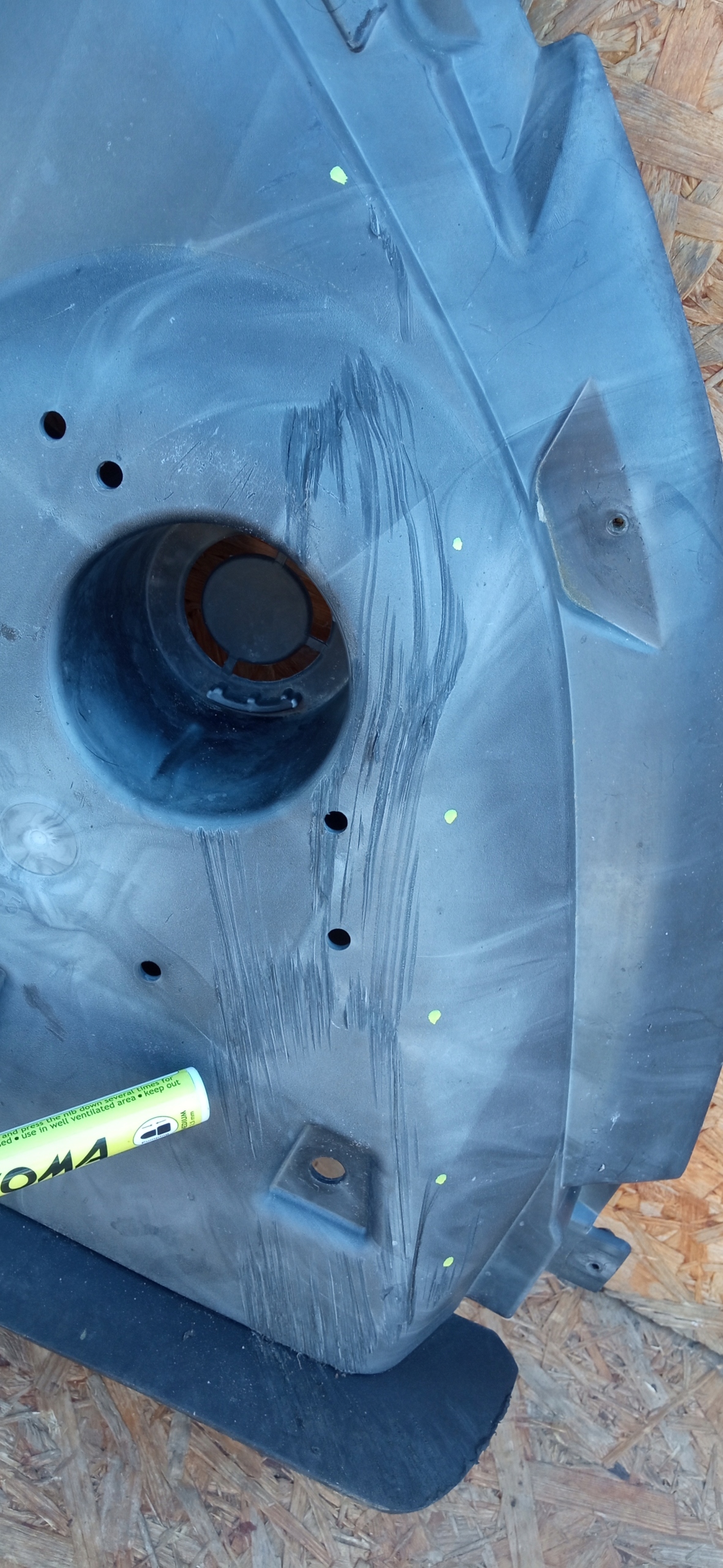 PEUGEOT 3008 II 16- OSŁONA PŁYTA POD ZDERZAK PRZÓD 9811450077 Producent części Peugeot OE