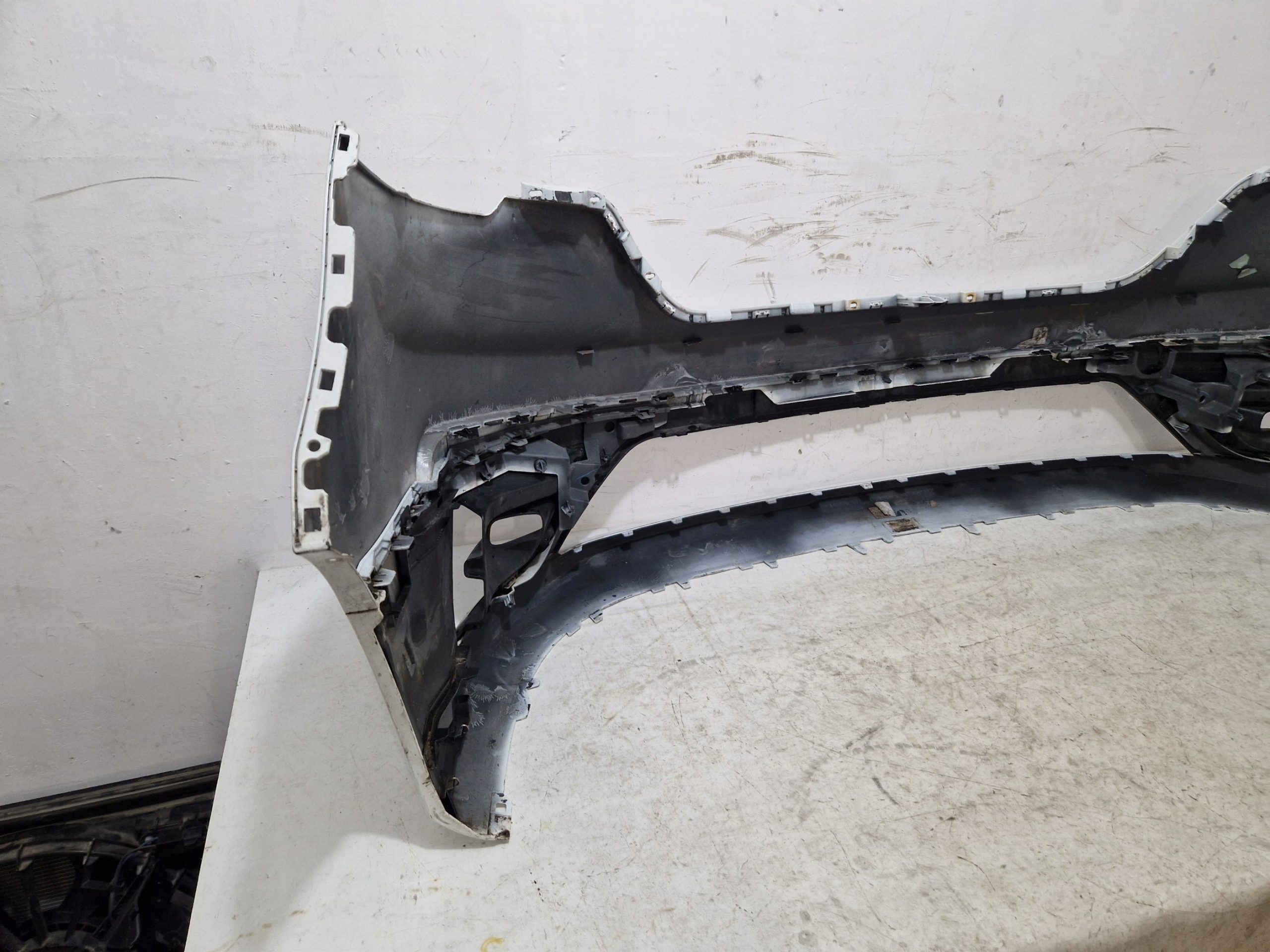 RENAULT TRAFIC IV 2021- bumper front front 620226941R