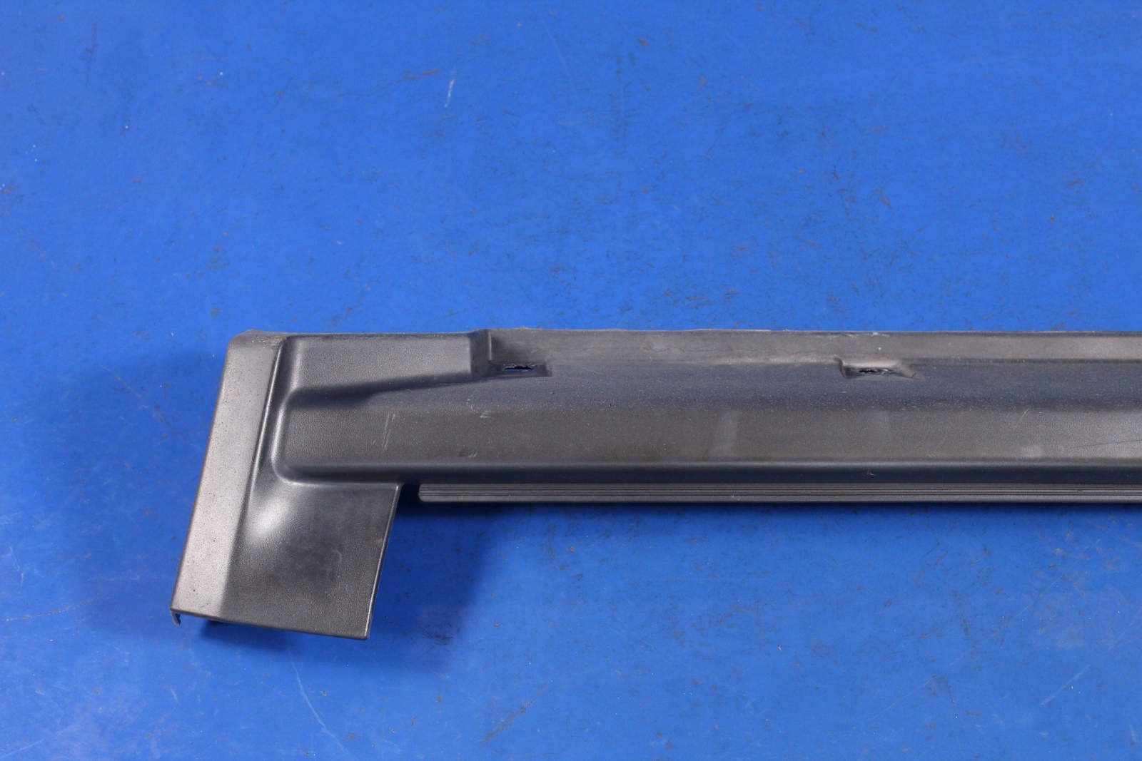 NAKŁADKA LISTWA PROGU PRZÓD PRAWA COMPASS I LIFT Stan opakowania zastępcze