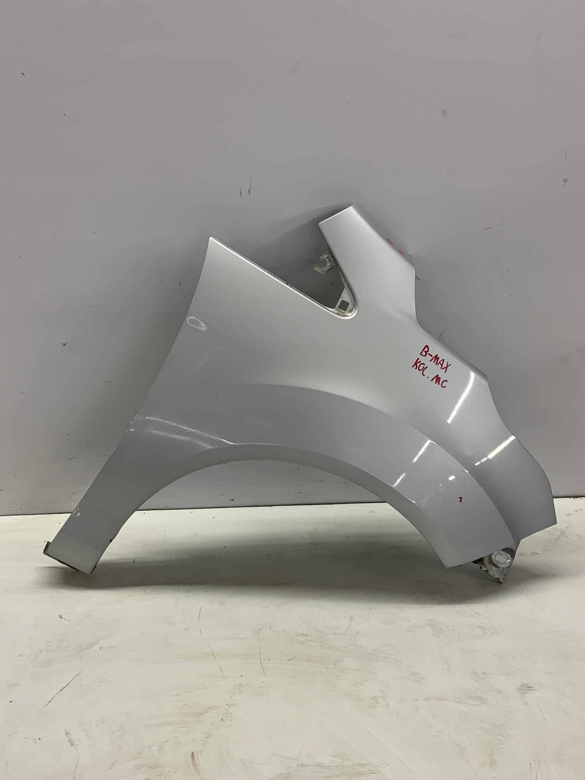 fender right front right front FORD B-MAX (2012-2017) 1.5 TDCI colour MC