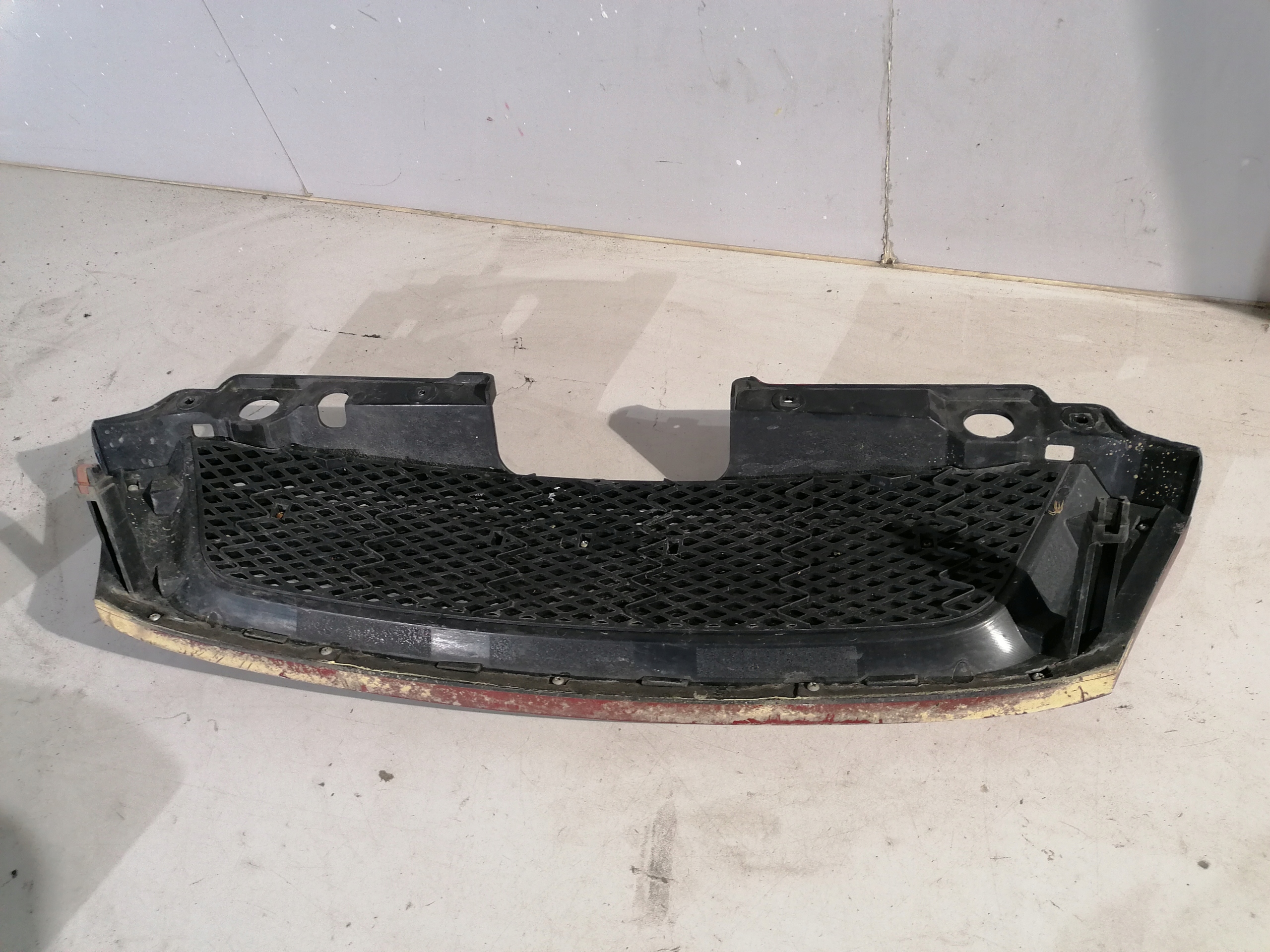 Chevrolet Rezzo Grill Grill 70U