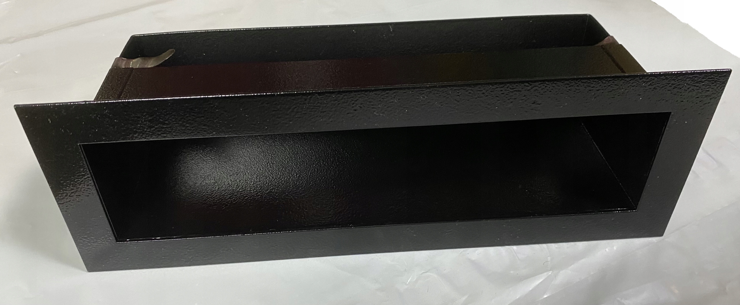 KRATKA WENTYLACYJNA LUFT 80