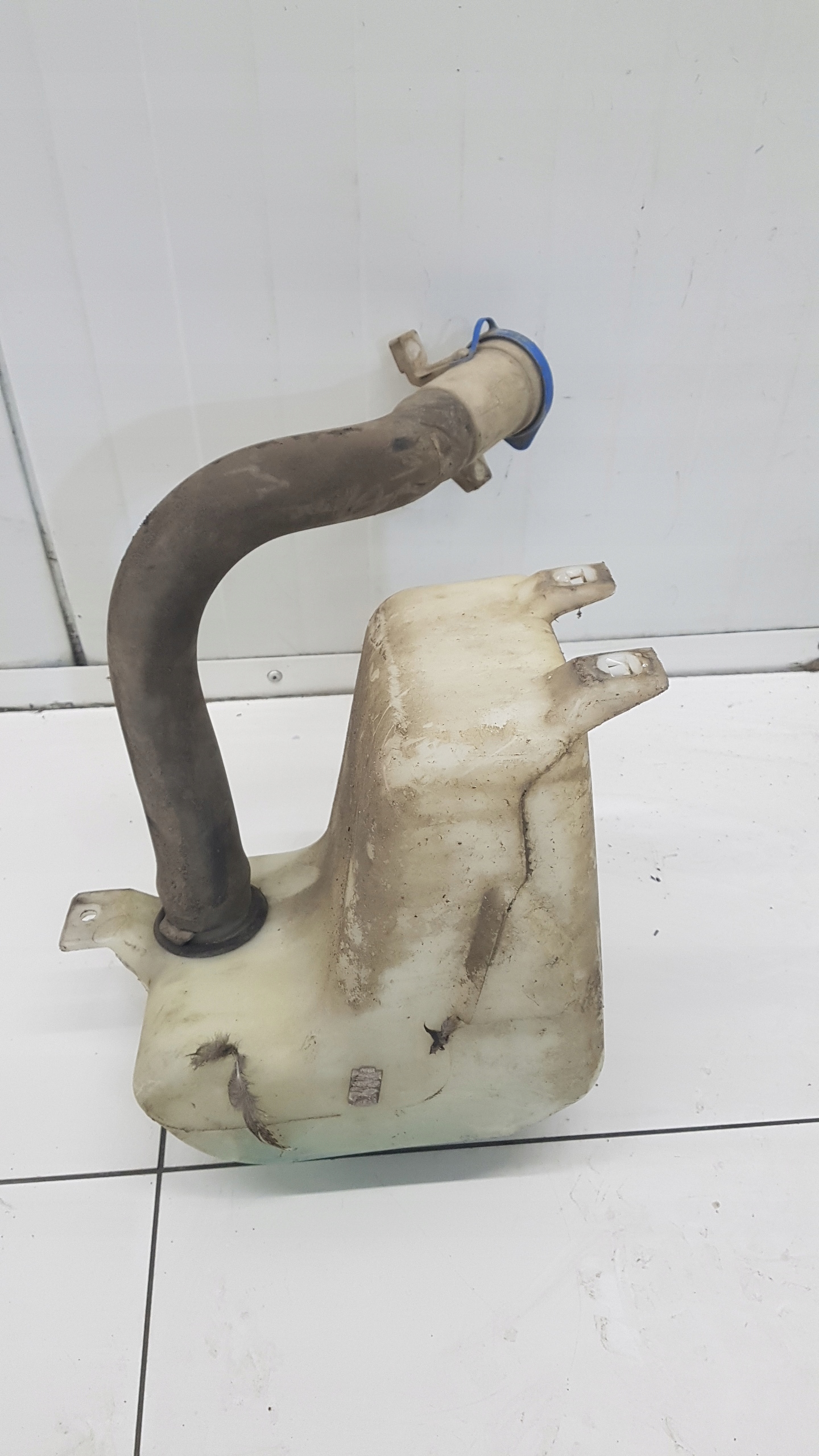 washer fluid tank LAND ROVER FREELANDER