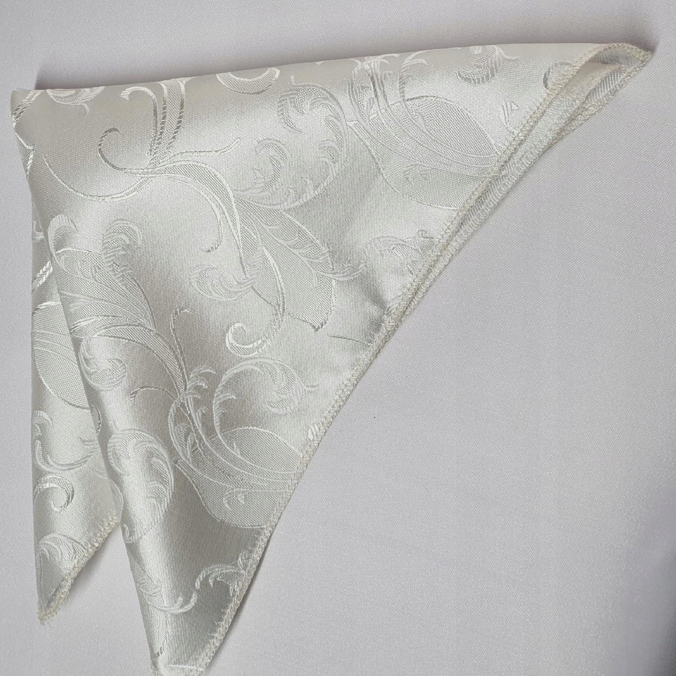 KREMOWA IVORY KWIATOWA POSZETKA CHUSTECZKA Marka inna