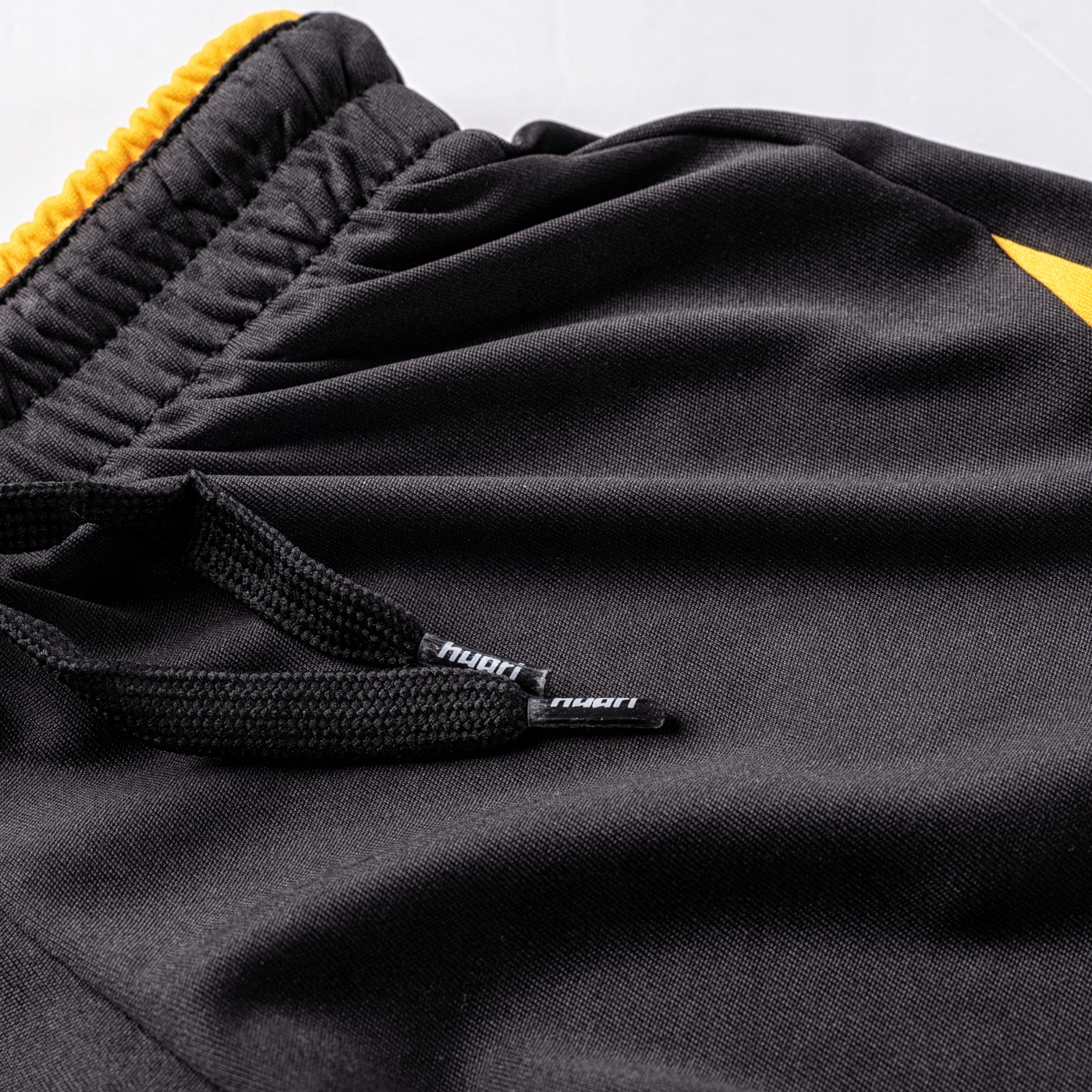 DZIECIĘCE SPODENKI PIŁKARSKIE PLATENSE HUARI 116 Rozmiar 116