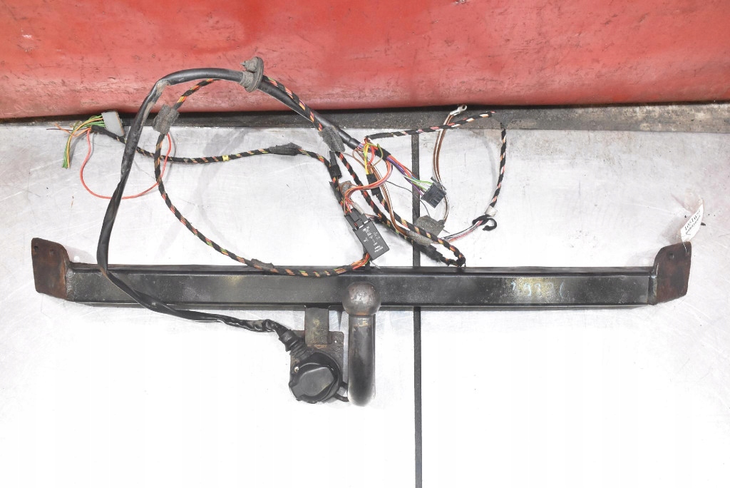 tow FORD FOCUS MK2 KOMBI LIFT 08-11