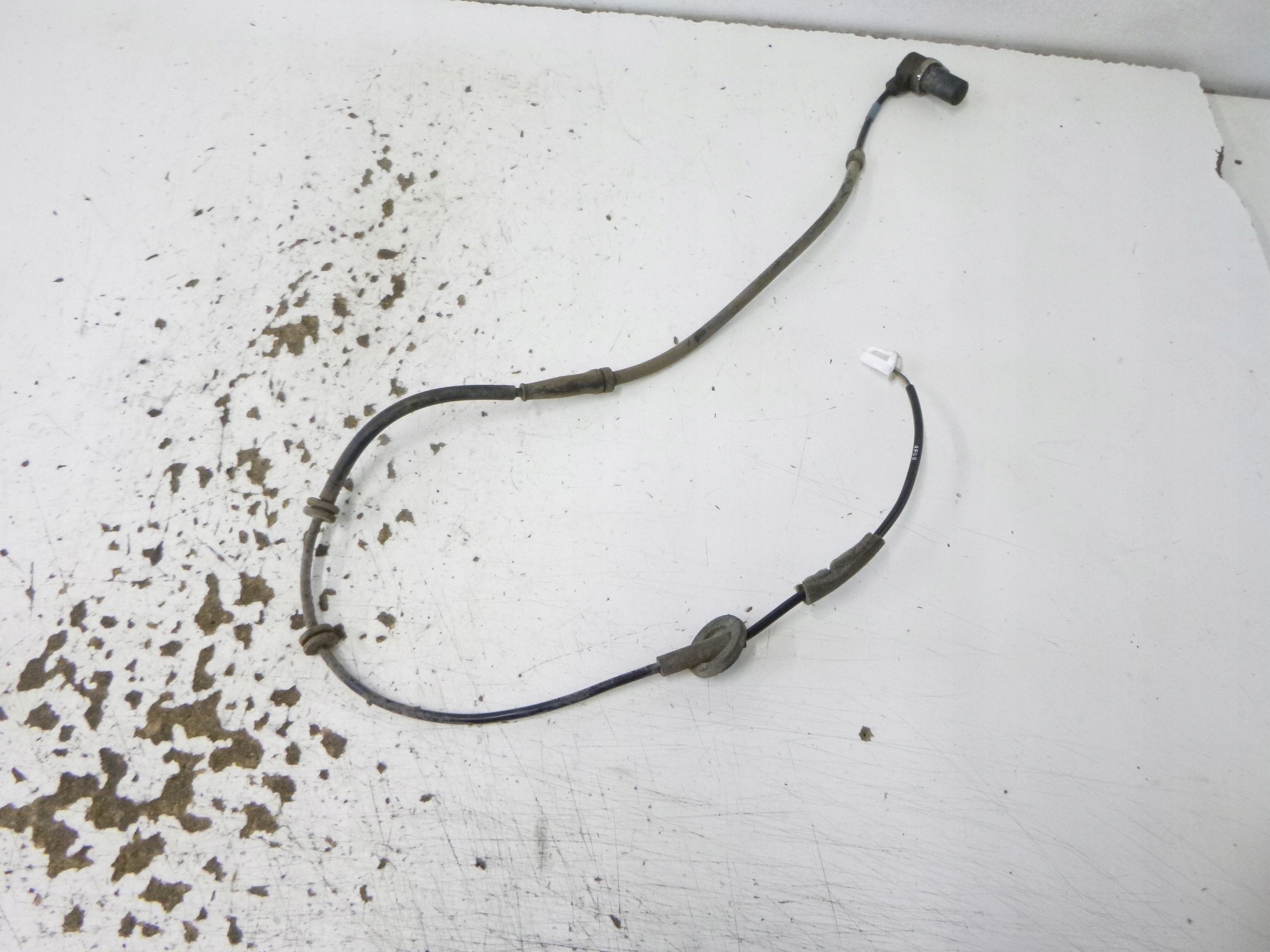 sensors ABS rear part left Hyundai Santa Fe 2001r.