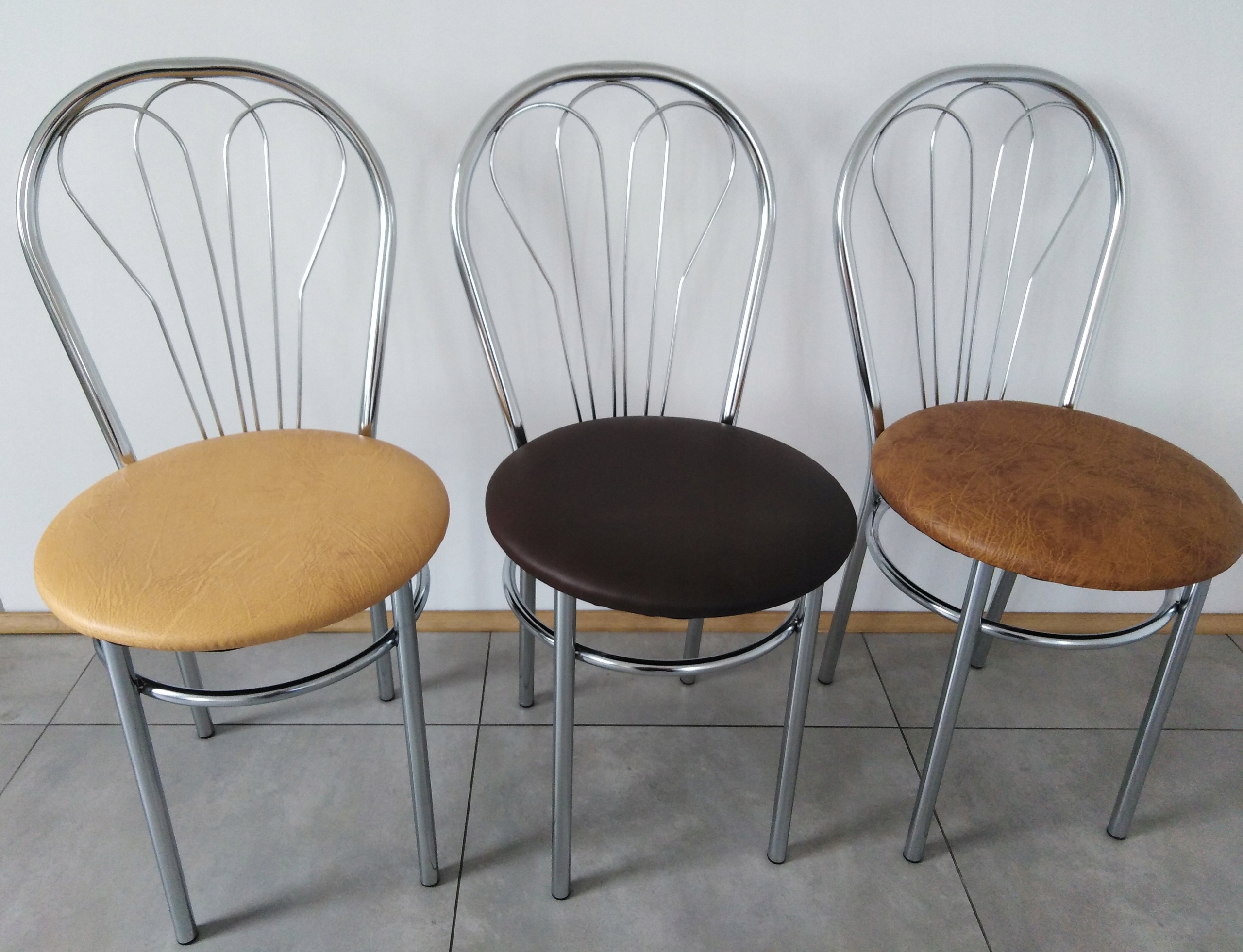 Zestaw stol 100/65 + 4 krzesła venus nowe Długość stołu 100 cm