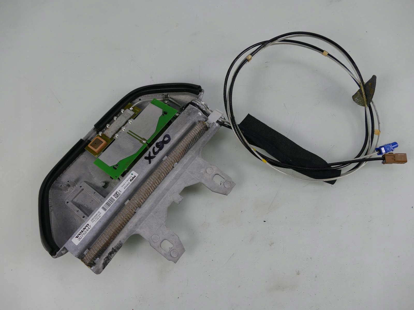 VOLVO XC90 I LIFT ANTENA GPS MODUŁ ANTENY 30752447 za 300 zł z Włodawa