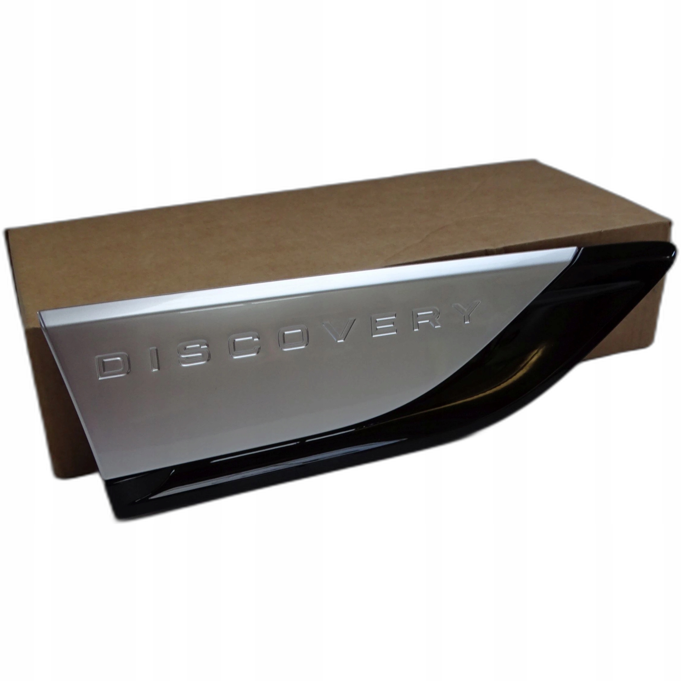 LR083013 - Нова планка крило DISCOVERY 5 V L492