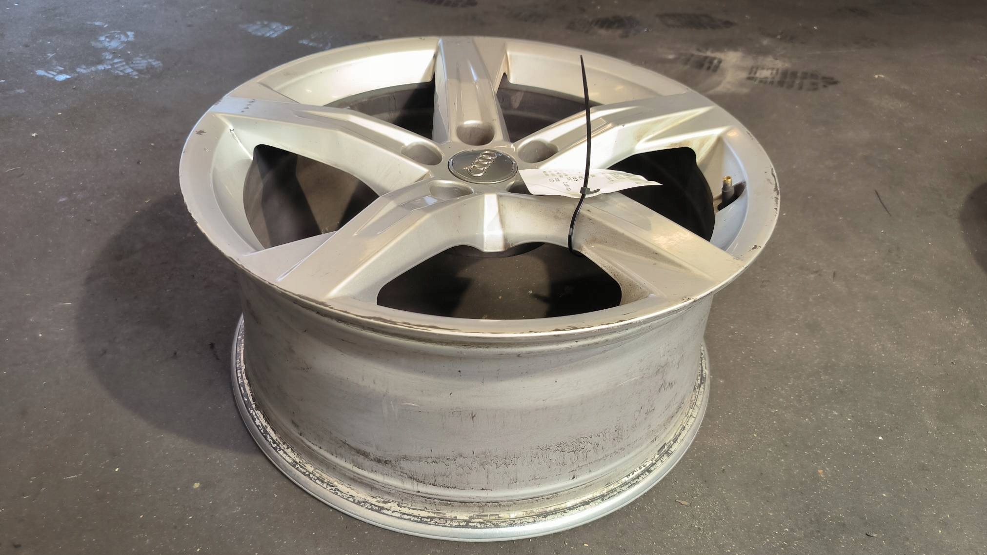 disk hliníkový 18'' 5X112 80A601025BE AUDI Q5 II FY