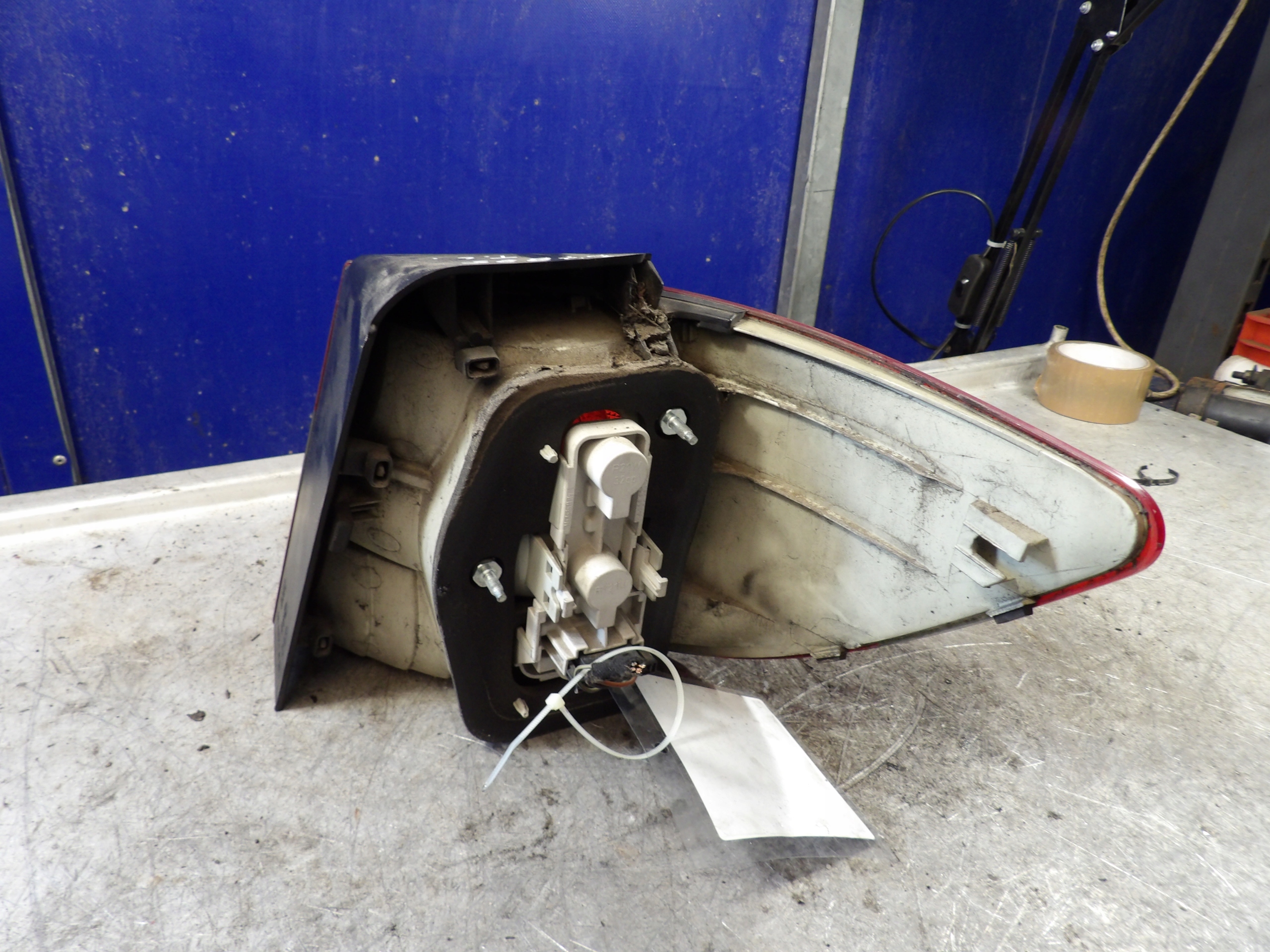 Mercedes W245 light rear left