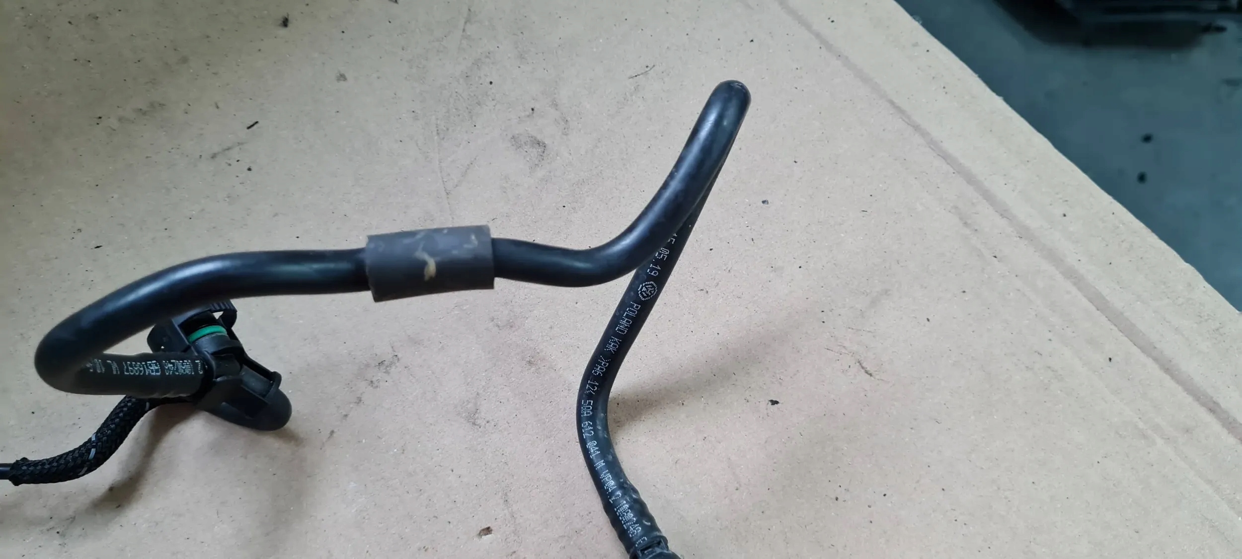 Q3 83A SCHLAUCH SERVO SENSOR BREMSE 5Q0906207A VW AUDI
