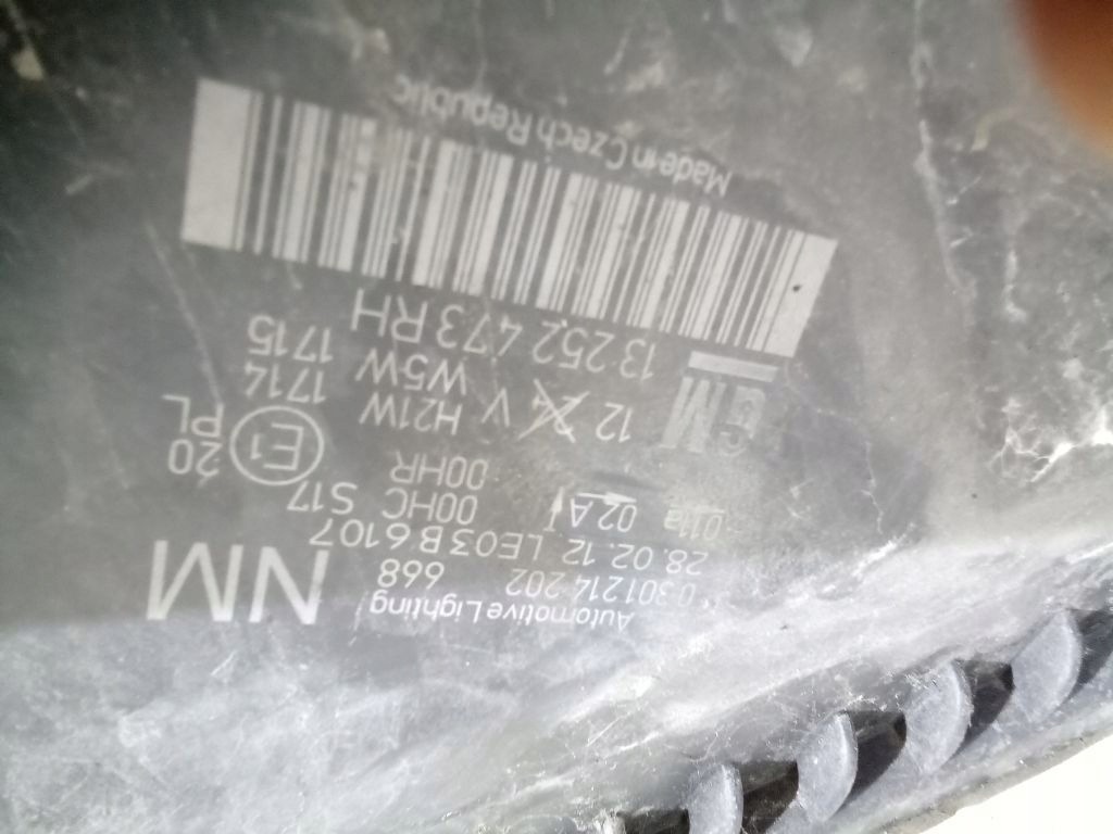 Opel Zafira B light right front front 0301214202