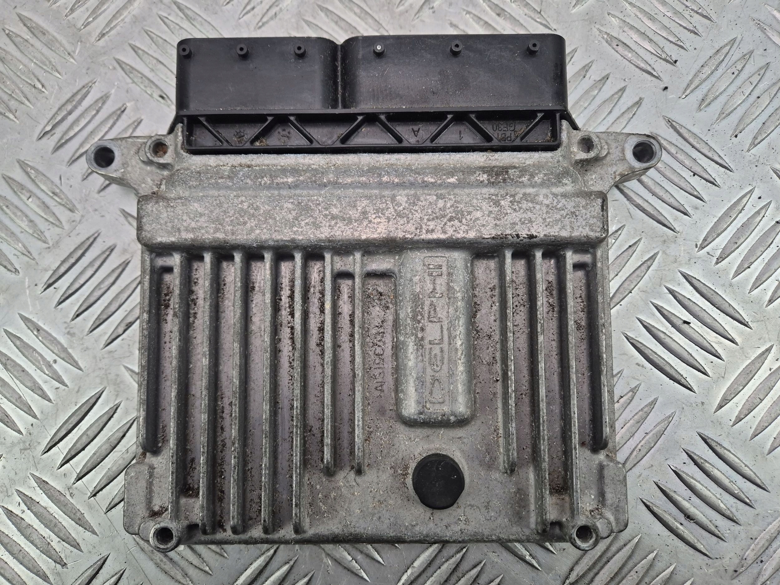Mercedes E200 CDI W211 control unit of the engine A6461505572