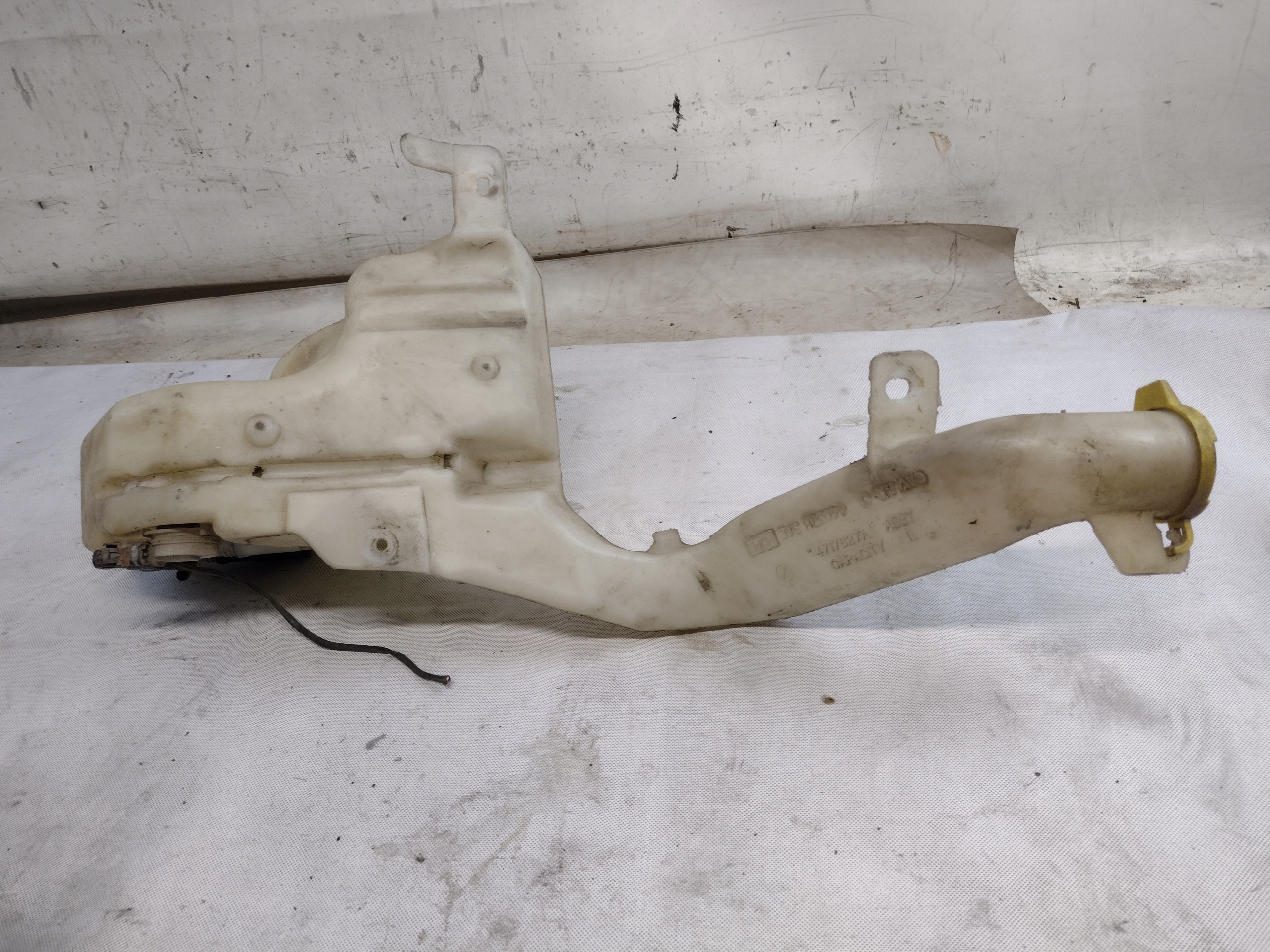 Behälter Spritzdüse Dodge Grand Caravan IV 4 4717827AC