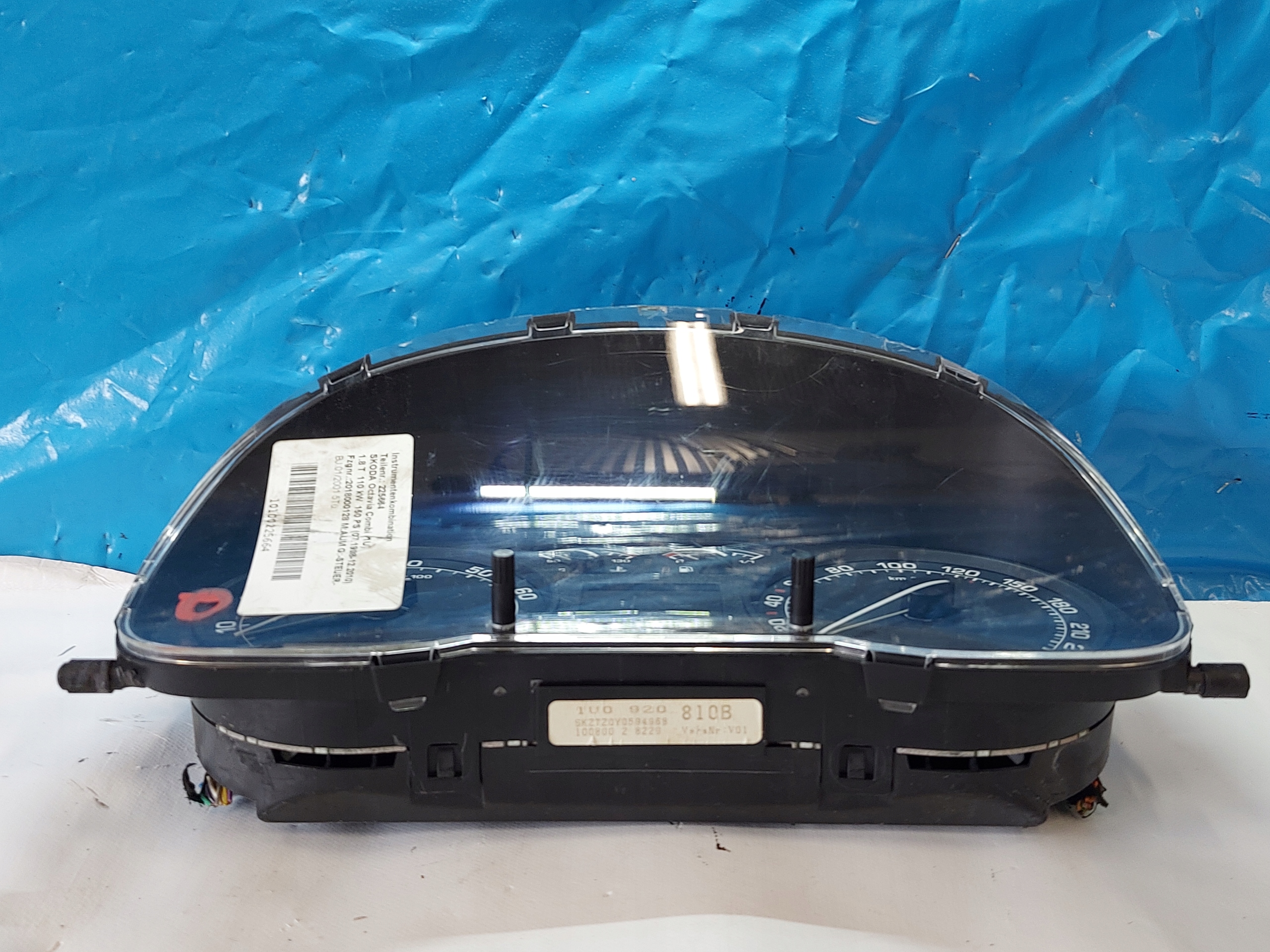 dials clock OCTAVIA and 1.8 T 1U0920810B