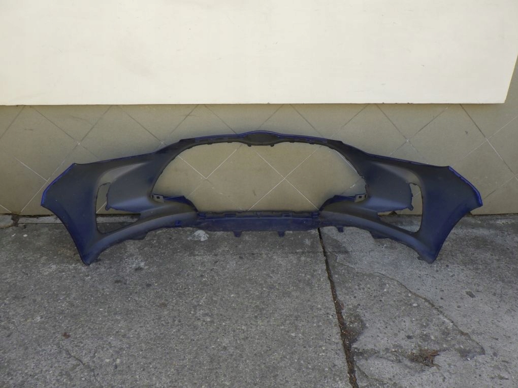 TOYOTA YARIS 4 IV P21 2020- front bumper