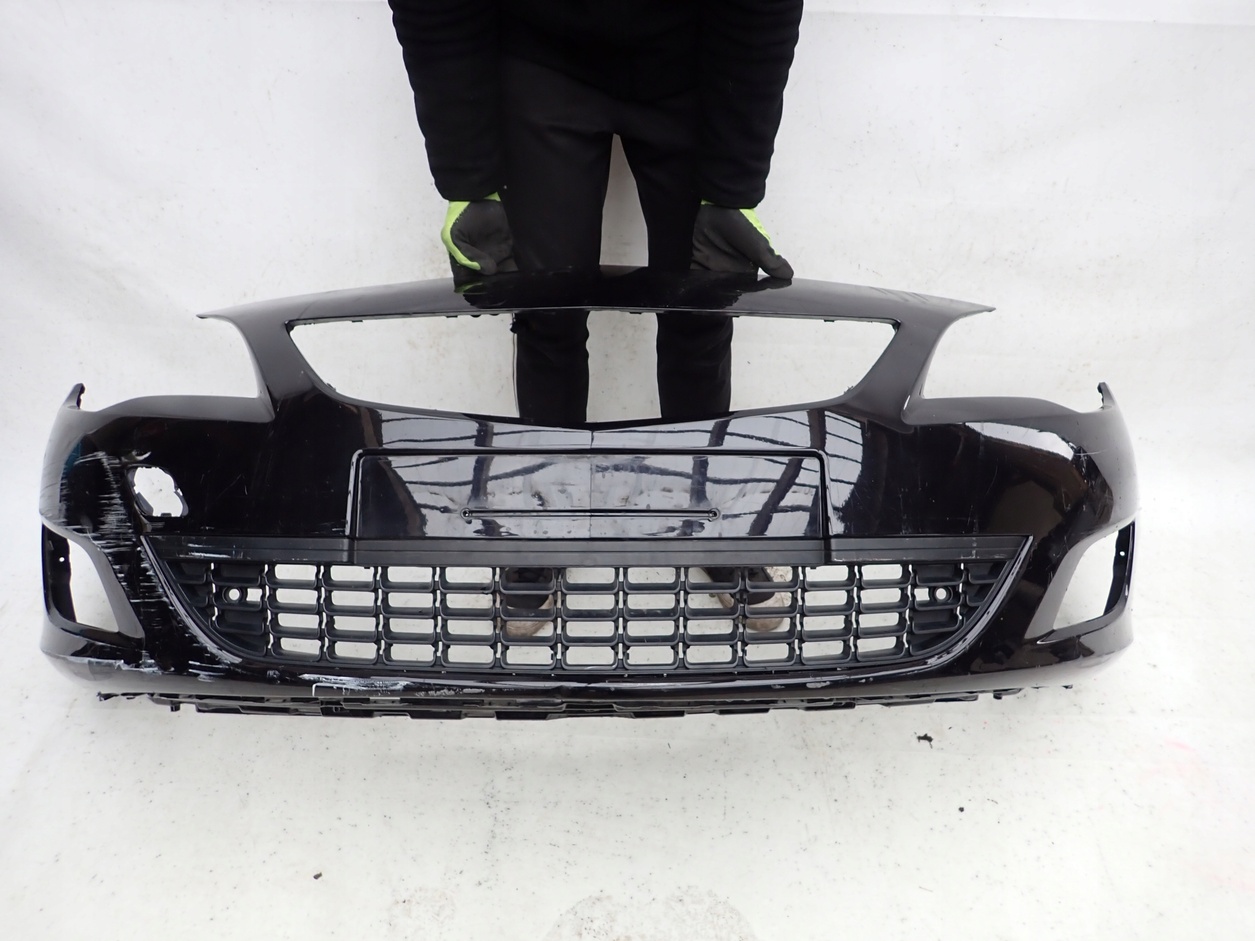 OPEL ASTRA J IV 09-15 nárazník předek přední