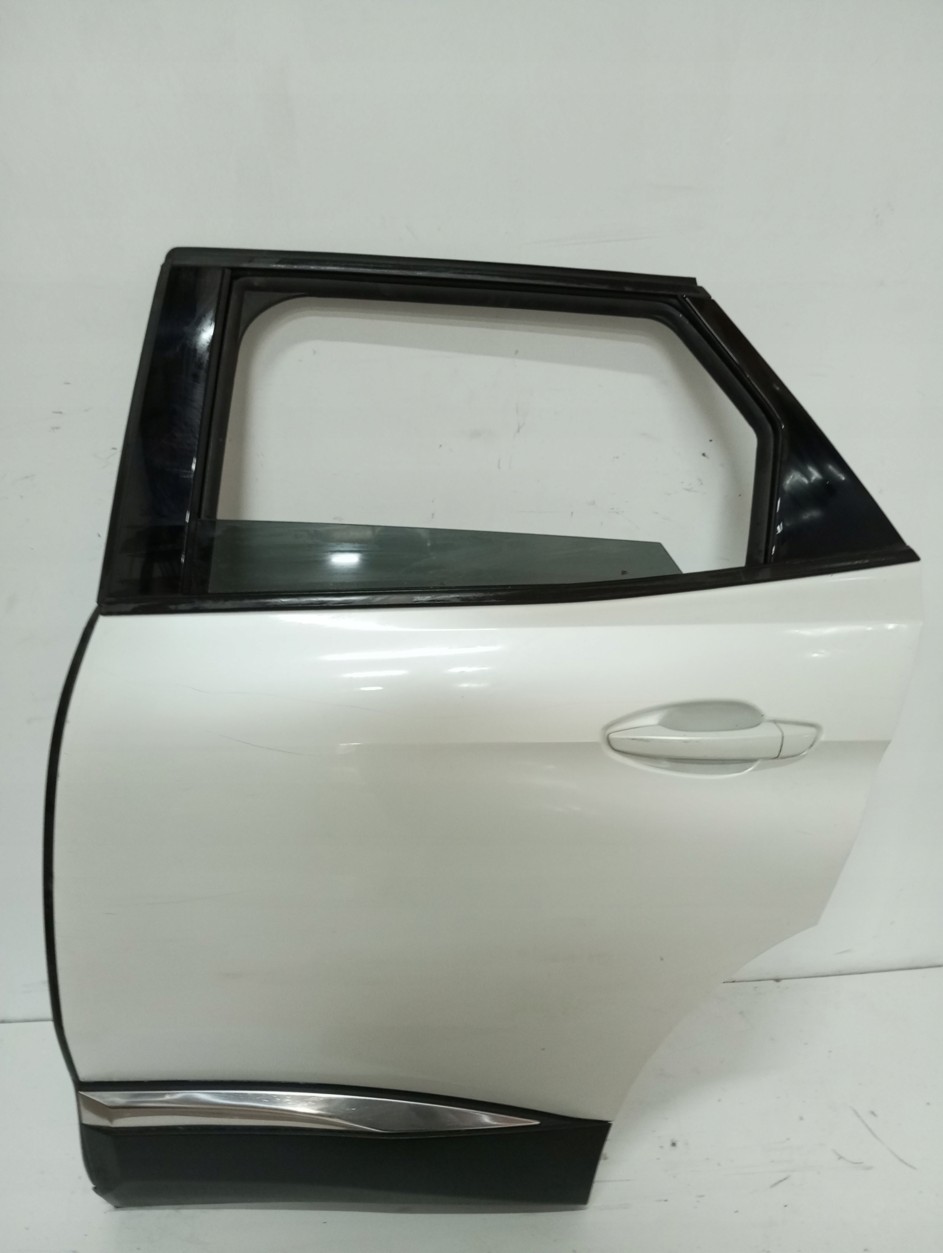door left rear. PEUGEOT 3008 II 21R
