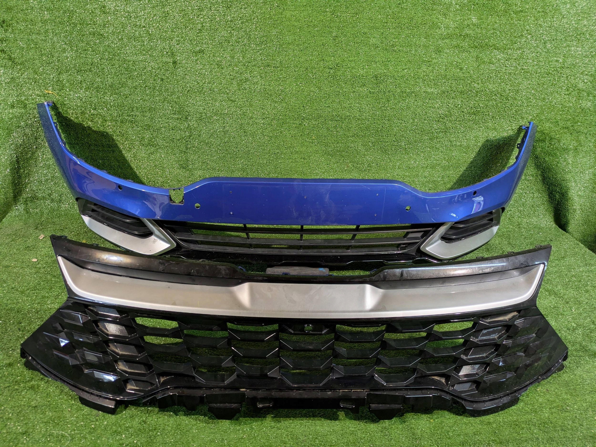 front bumper front KIA SPORTAGE V NR.Z7915