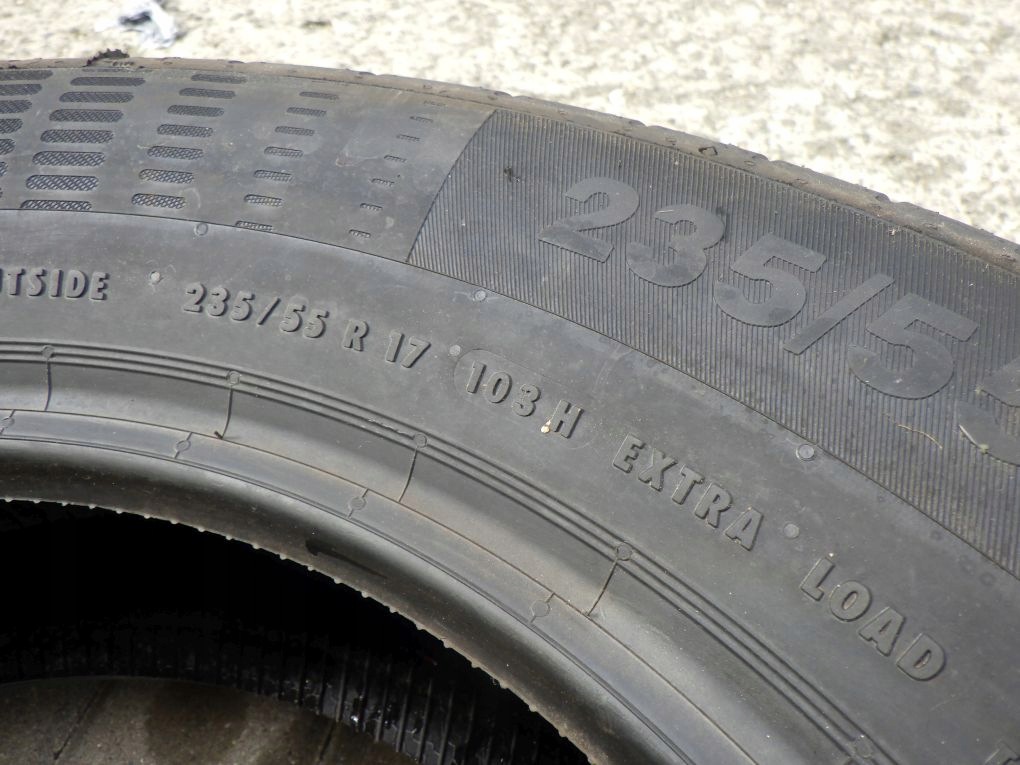 Continental ContiEcoContact 5 235 55 R17 tyre summer